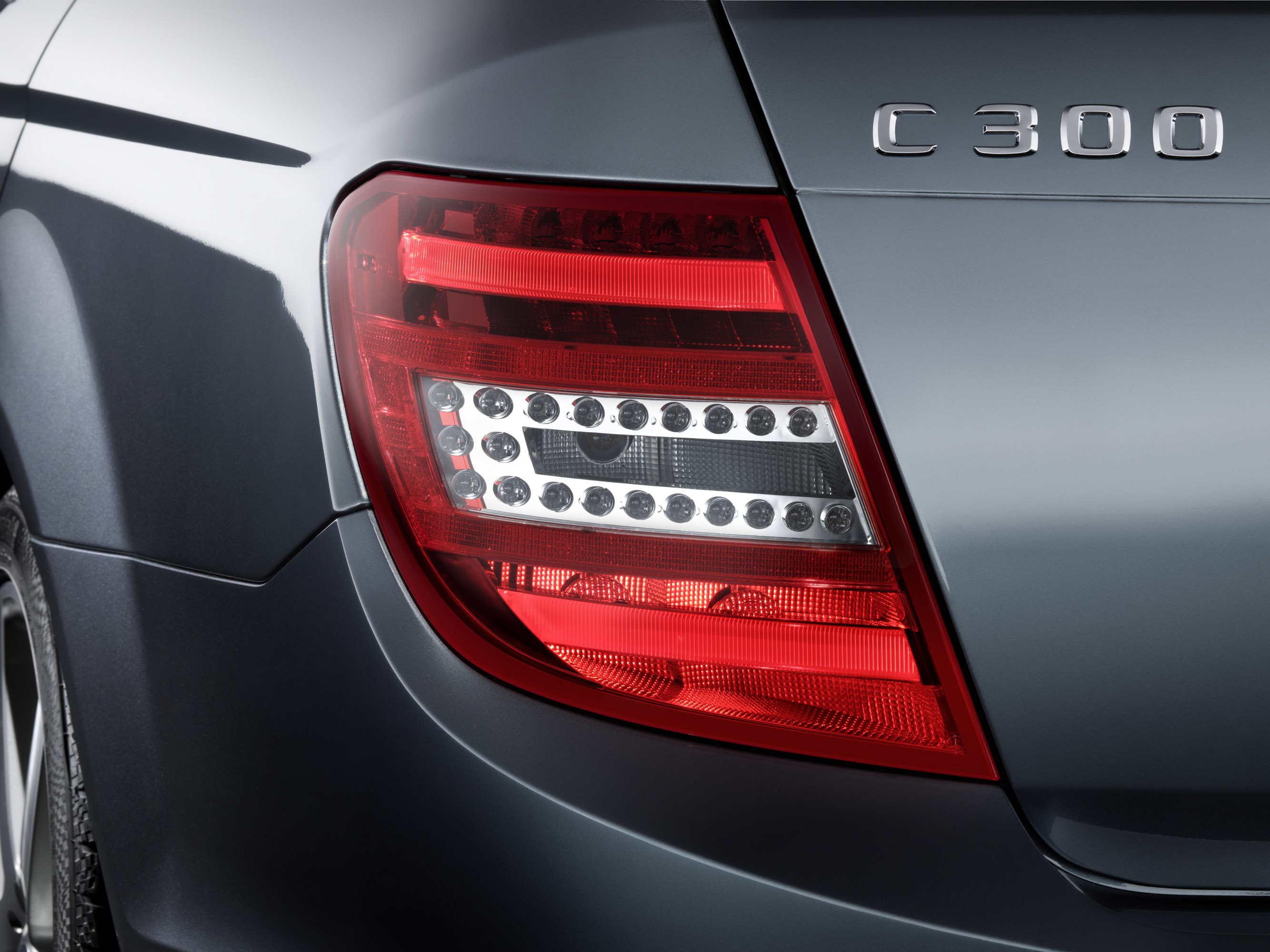 Mercedes-Benz C-Class Estate photo #74