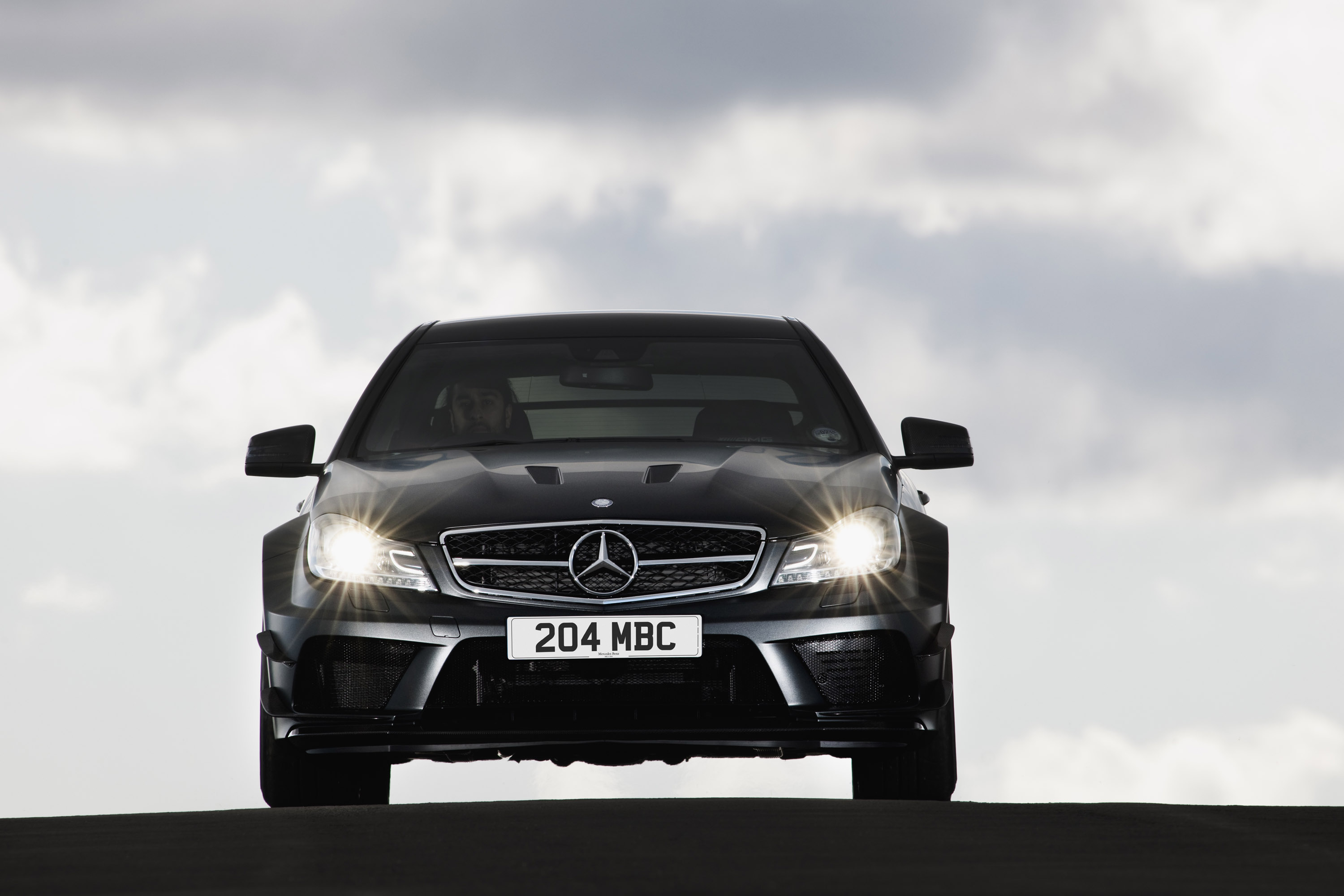 Mercedes-Benz C63 AMG Coupe Black Series photo #2