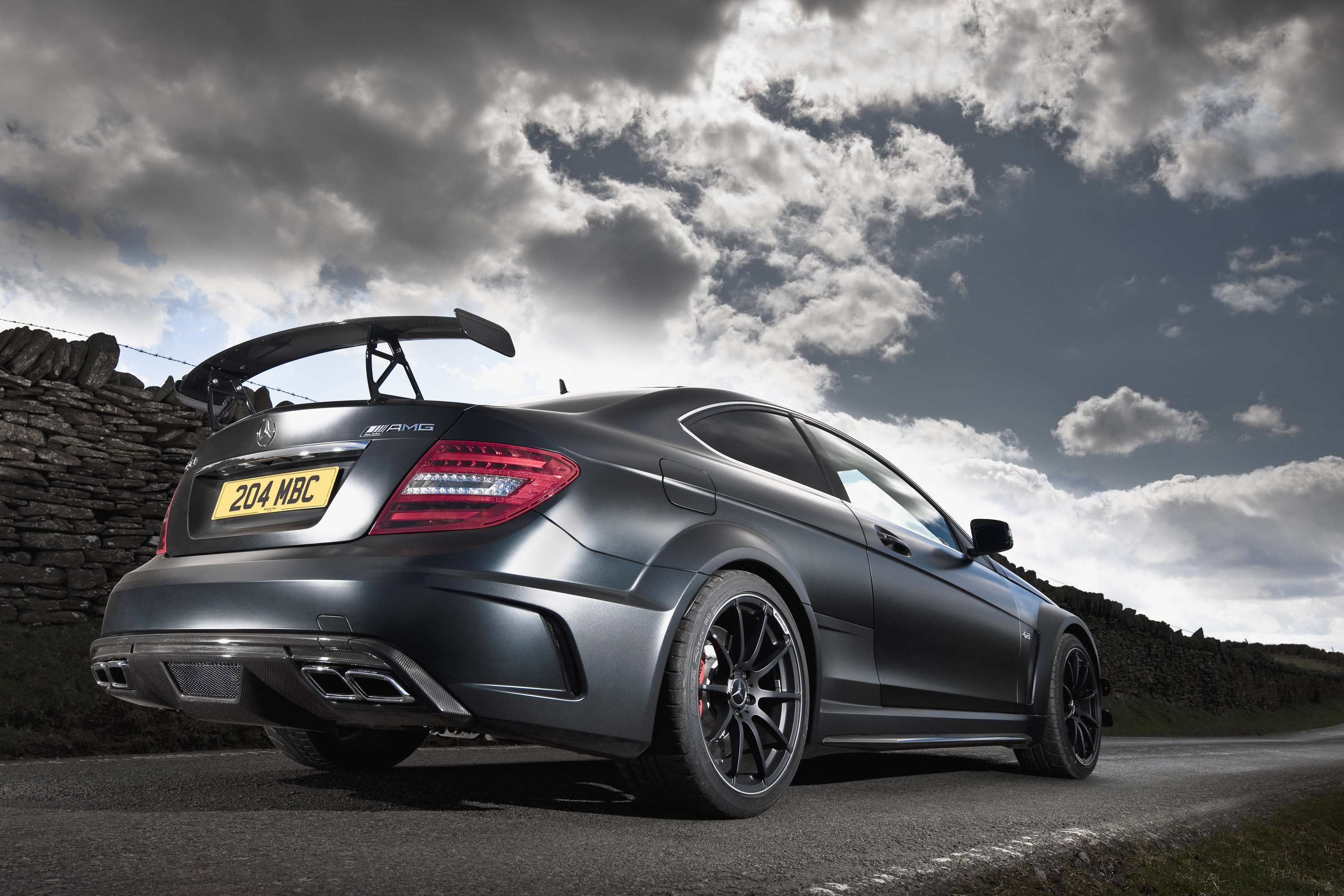 Mercedes-Benz C63 AMG Coupe Black Series photo #17
