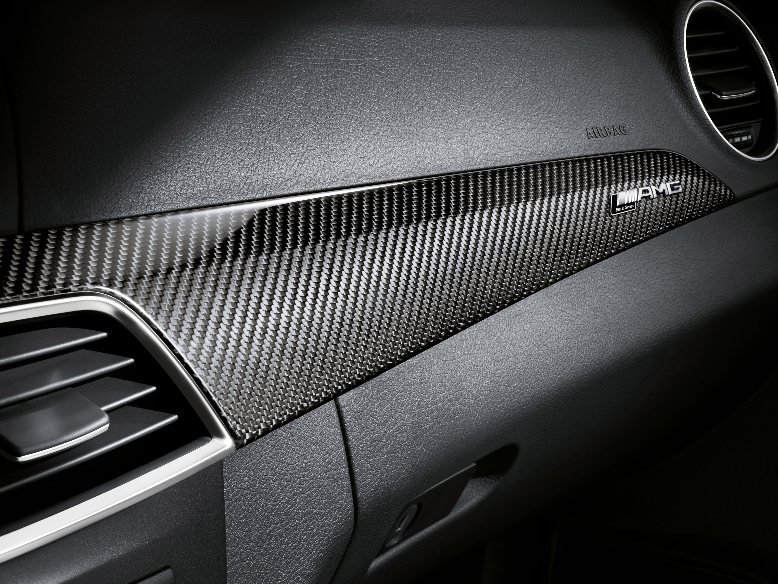 Mercedes-Benz C63 AMG Coupe photo #45