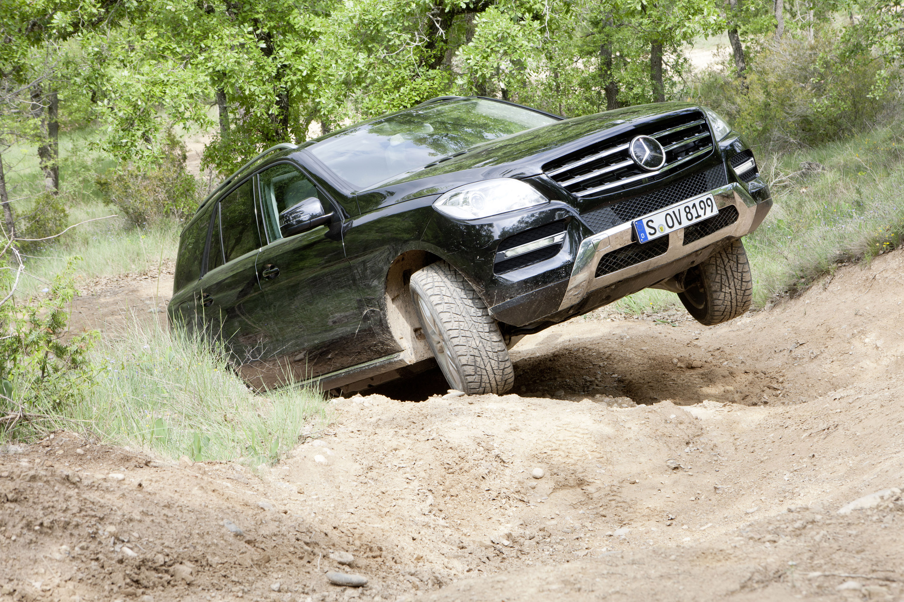 Mercedes-Benz M-Class photo #25