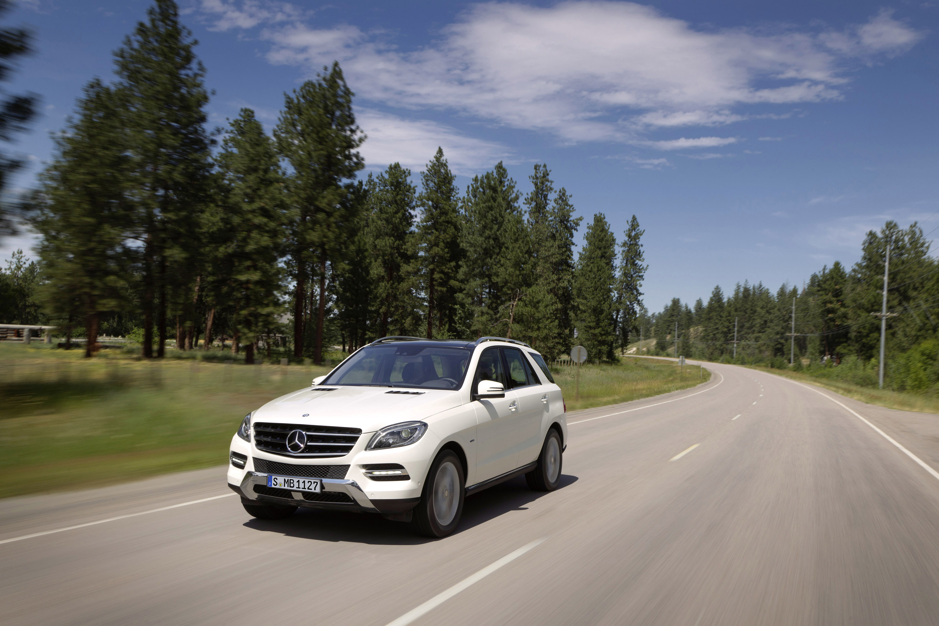 Mercedes-Benz M-Class photo #33