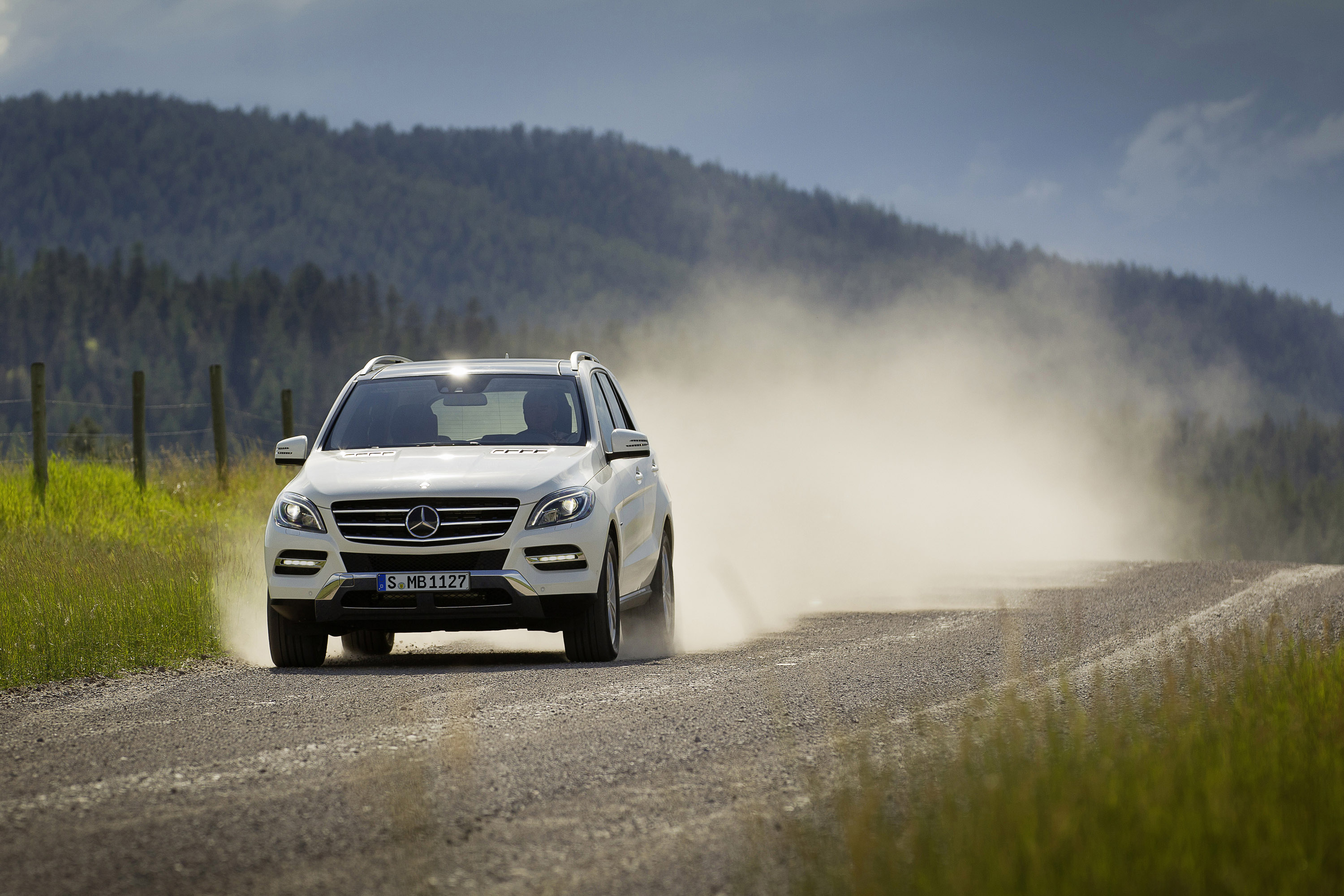 Mercedes-Benz M-Class photo #34