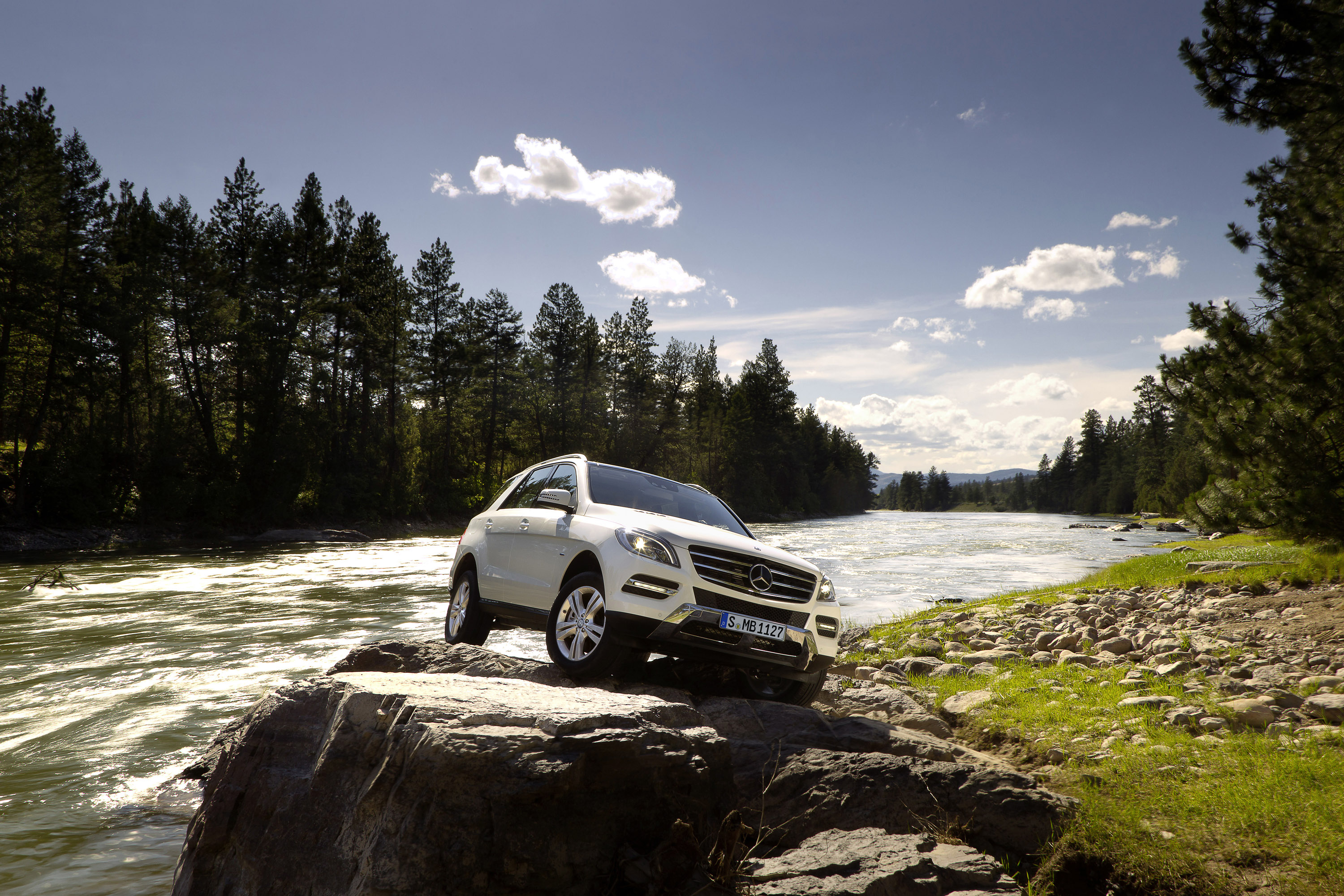 Mercedes-Benz M-Class photo #35