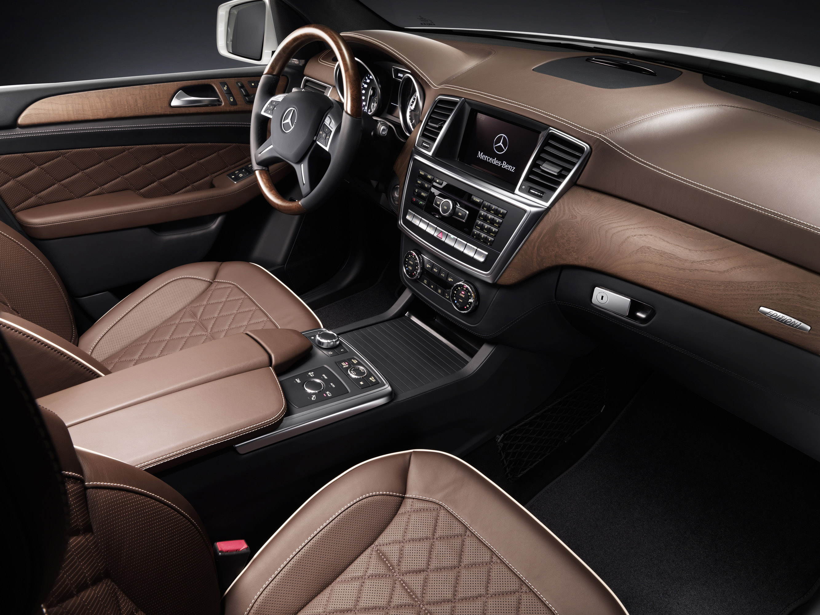 Mercedes-Benz M-Class photo #49
