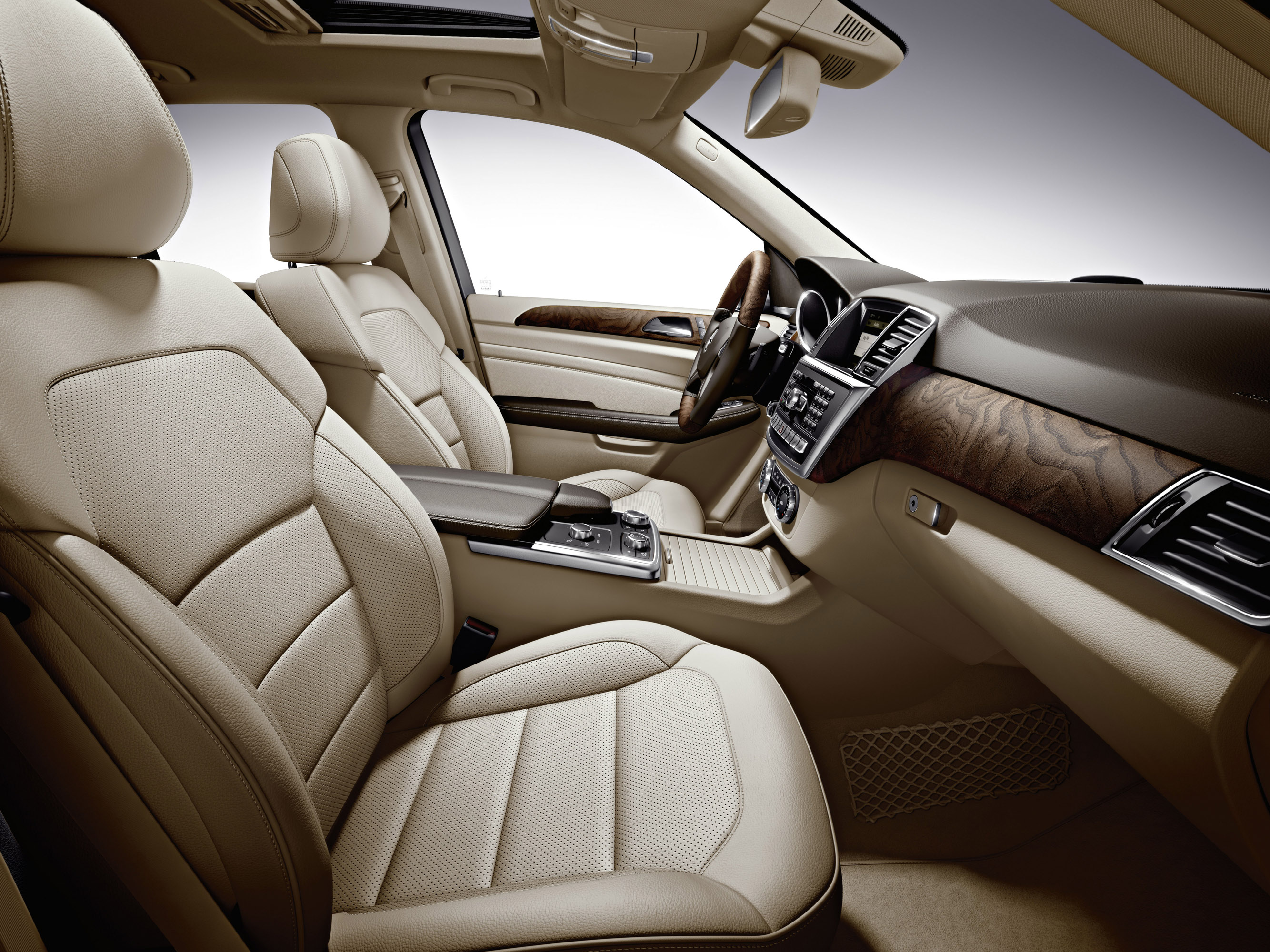 Mercedes-Benz M-Class photo #52