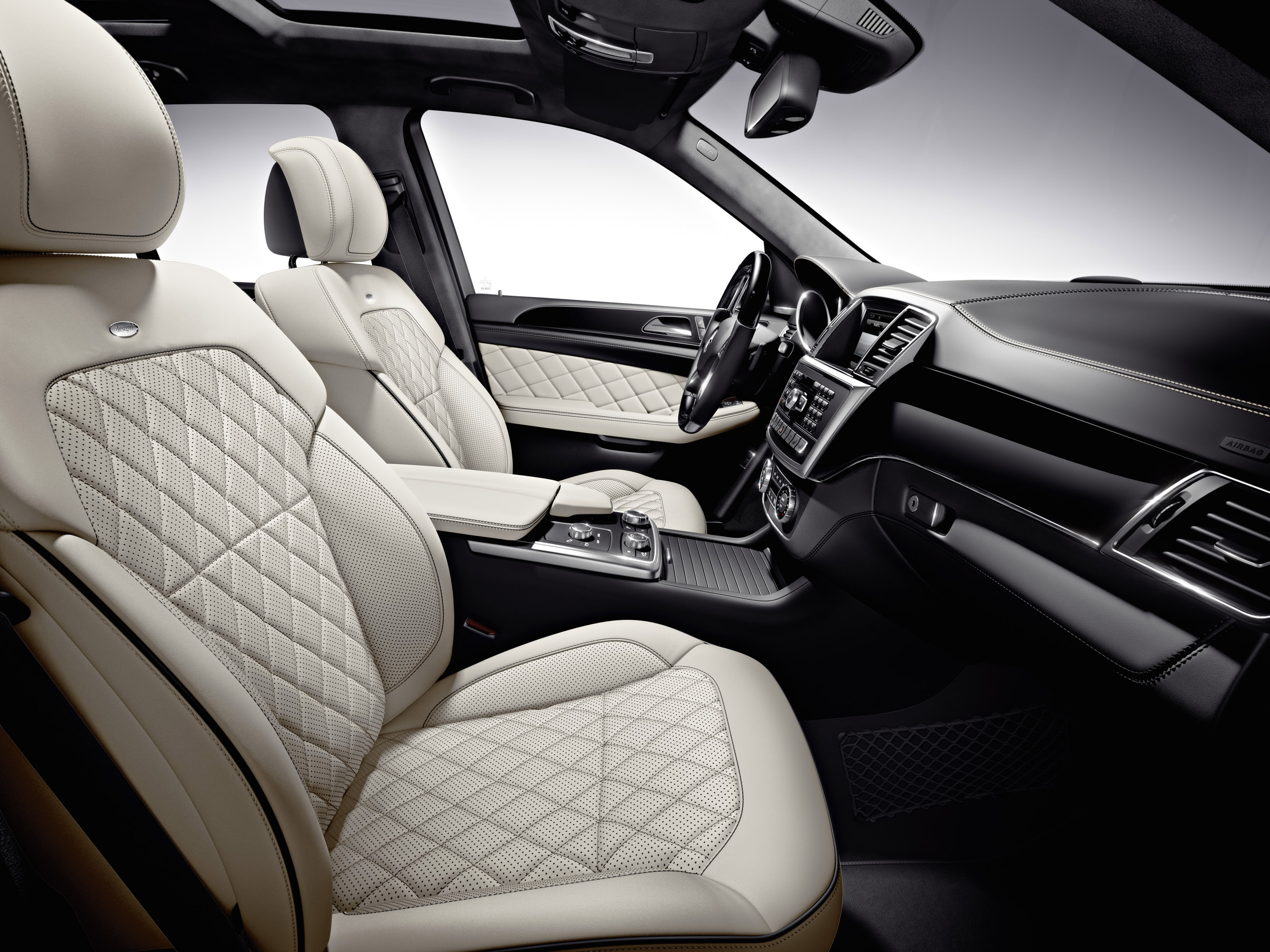 Mercedes-Benz M-Class photo #53