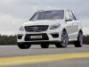 2012 Mercedes-Benz ML63 AMG thumbnail photo 35201