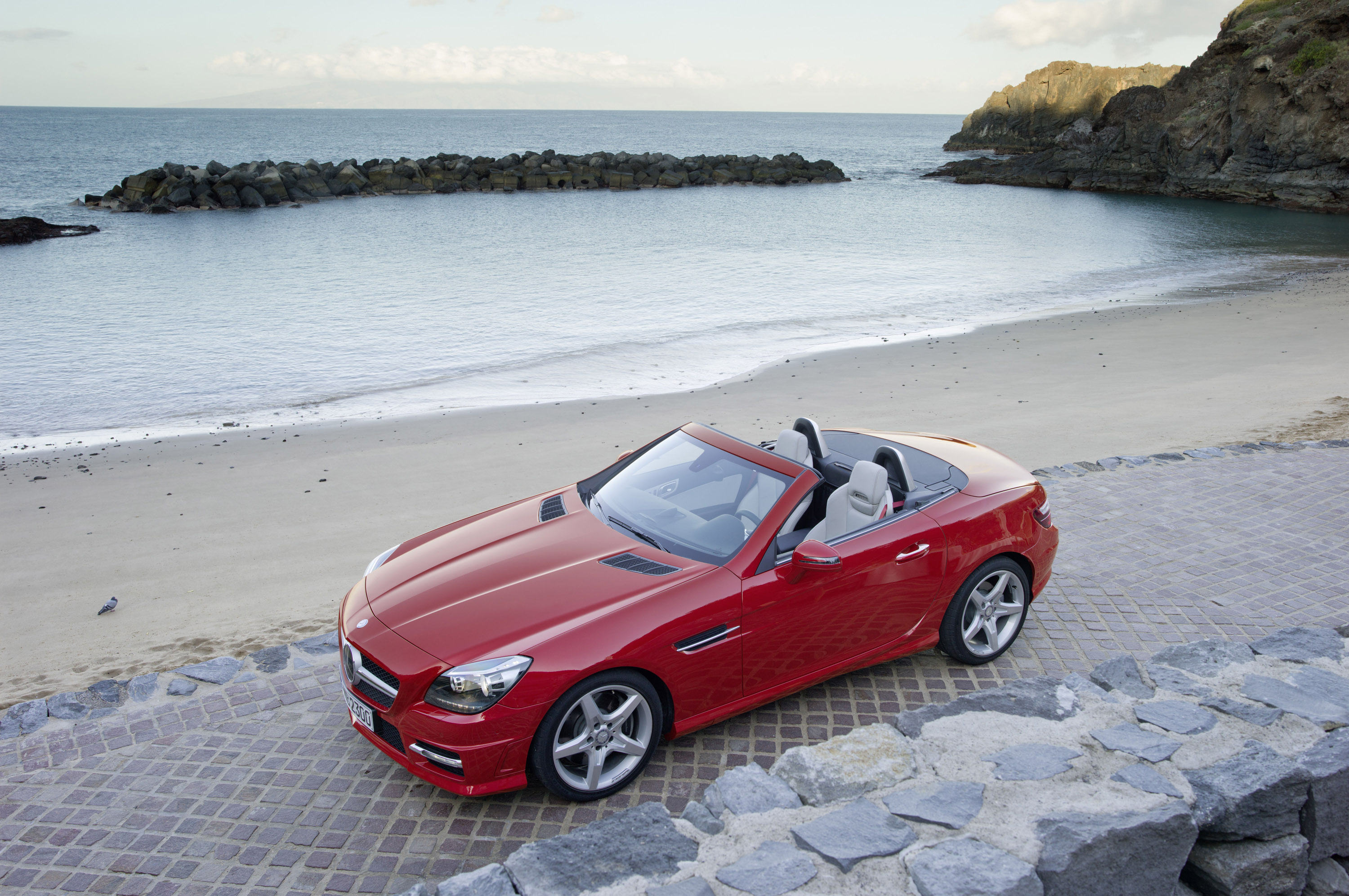 Mercedes-Benz SLK350 photo #28