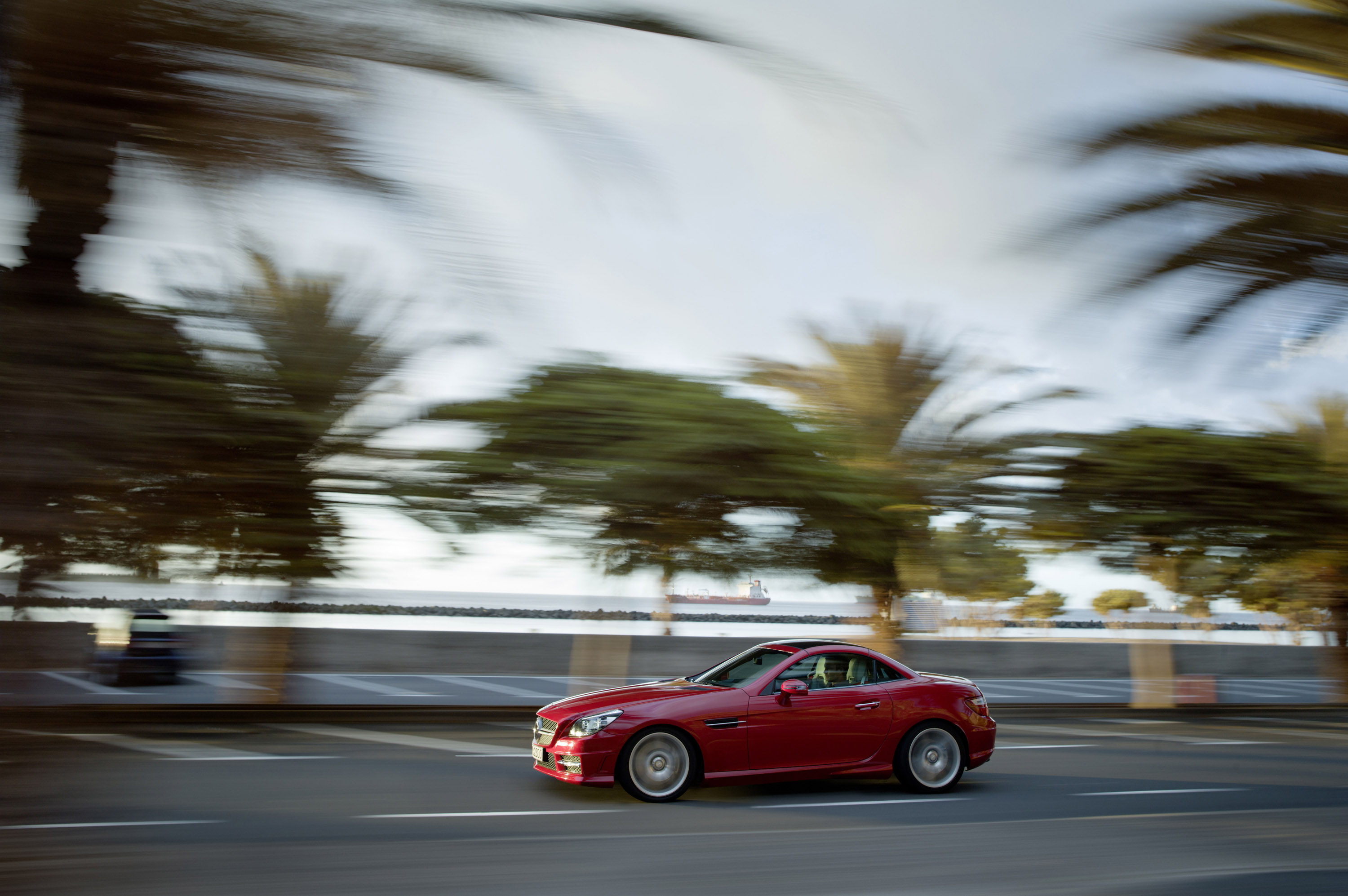 Mercedes-Benz SLK350 photo #29