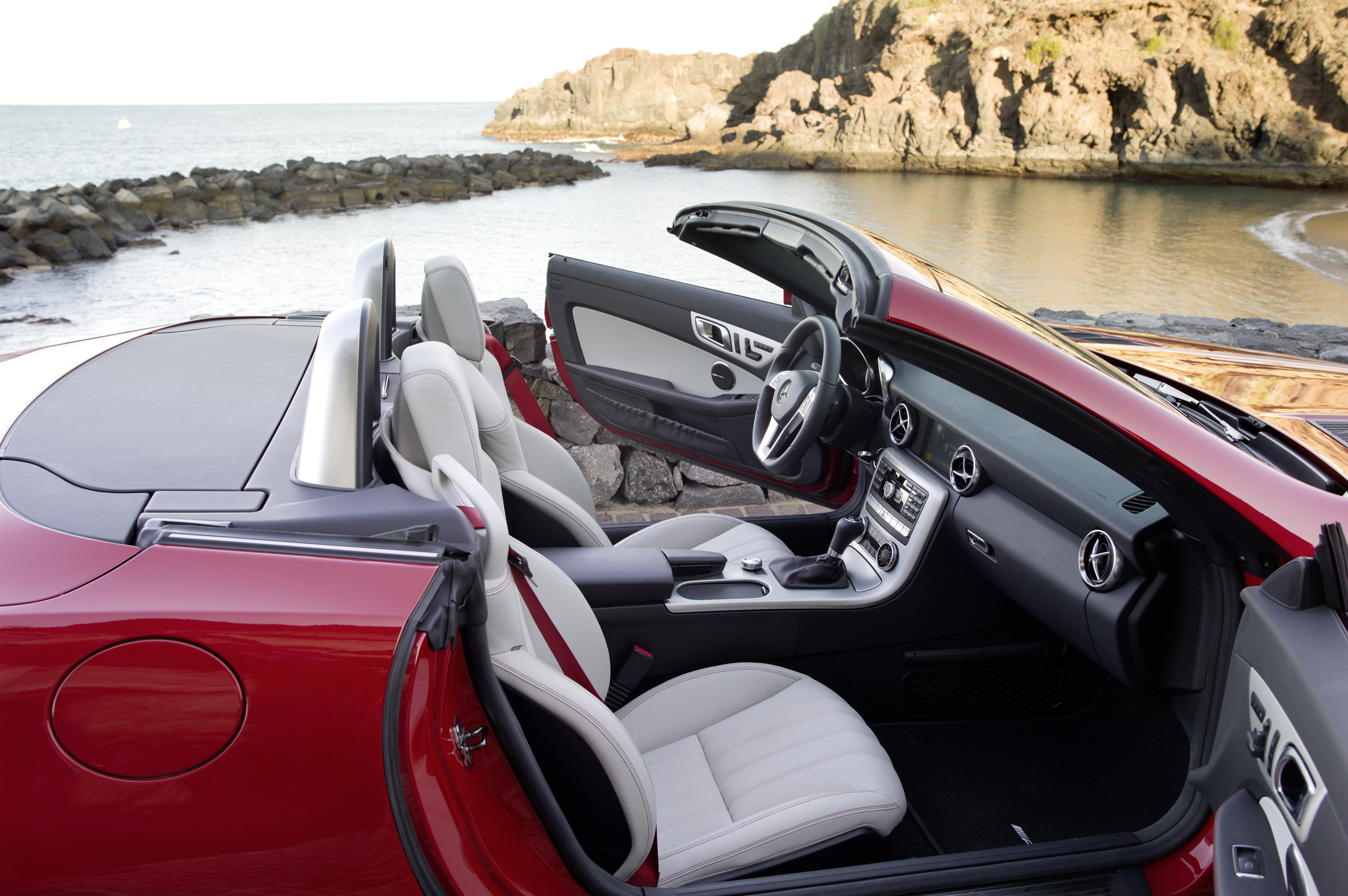 Mercedes-Benz SLK350 photo #59
