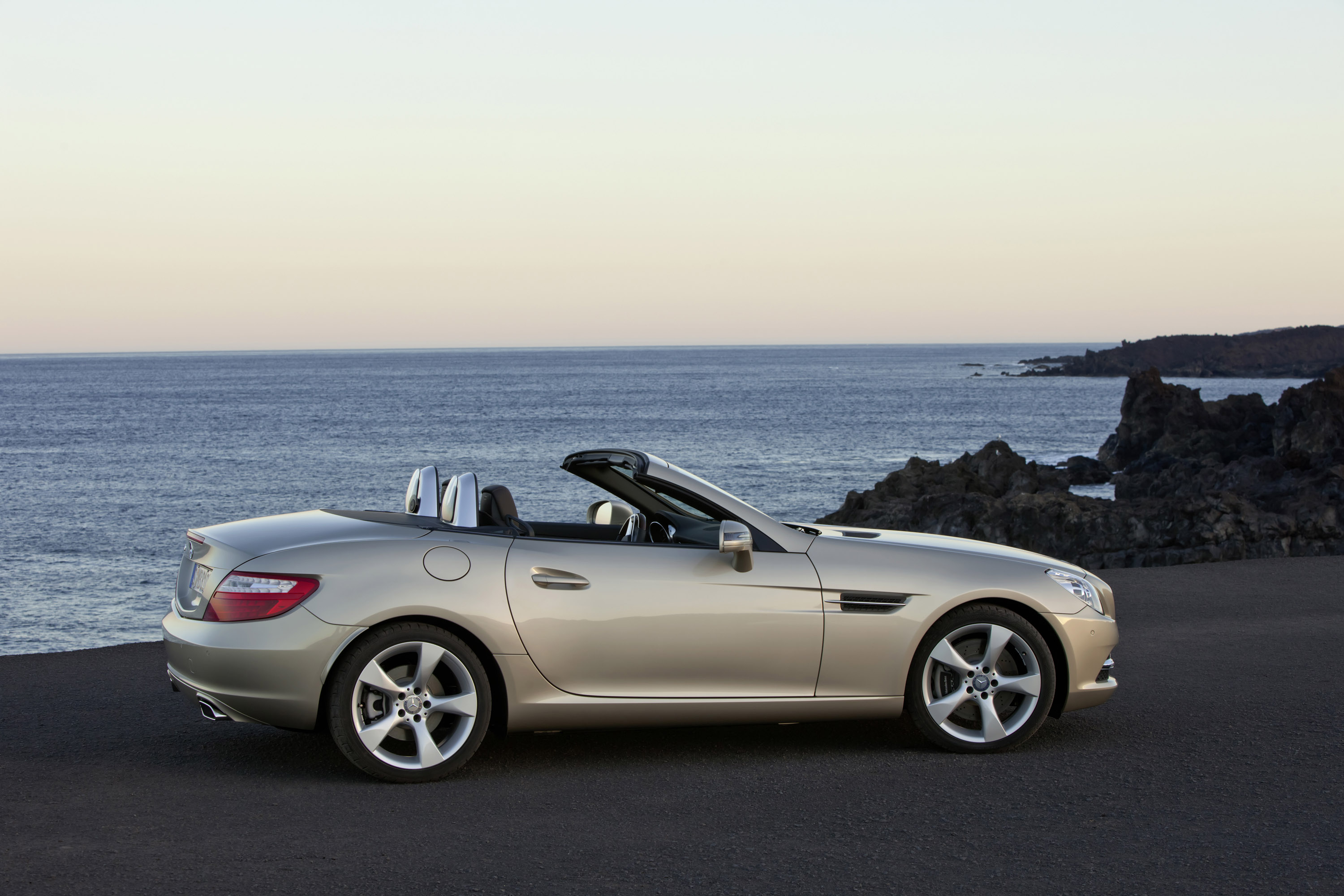 Mercedes-Benz SLK350 photo #87