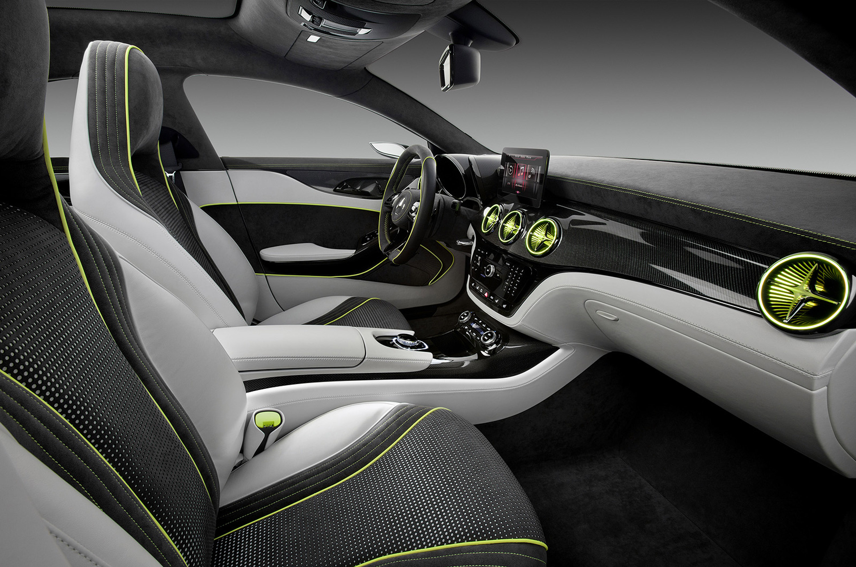 Mercedes-Benz Style Coupe Concept photo #16