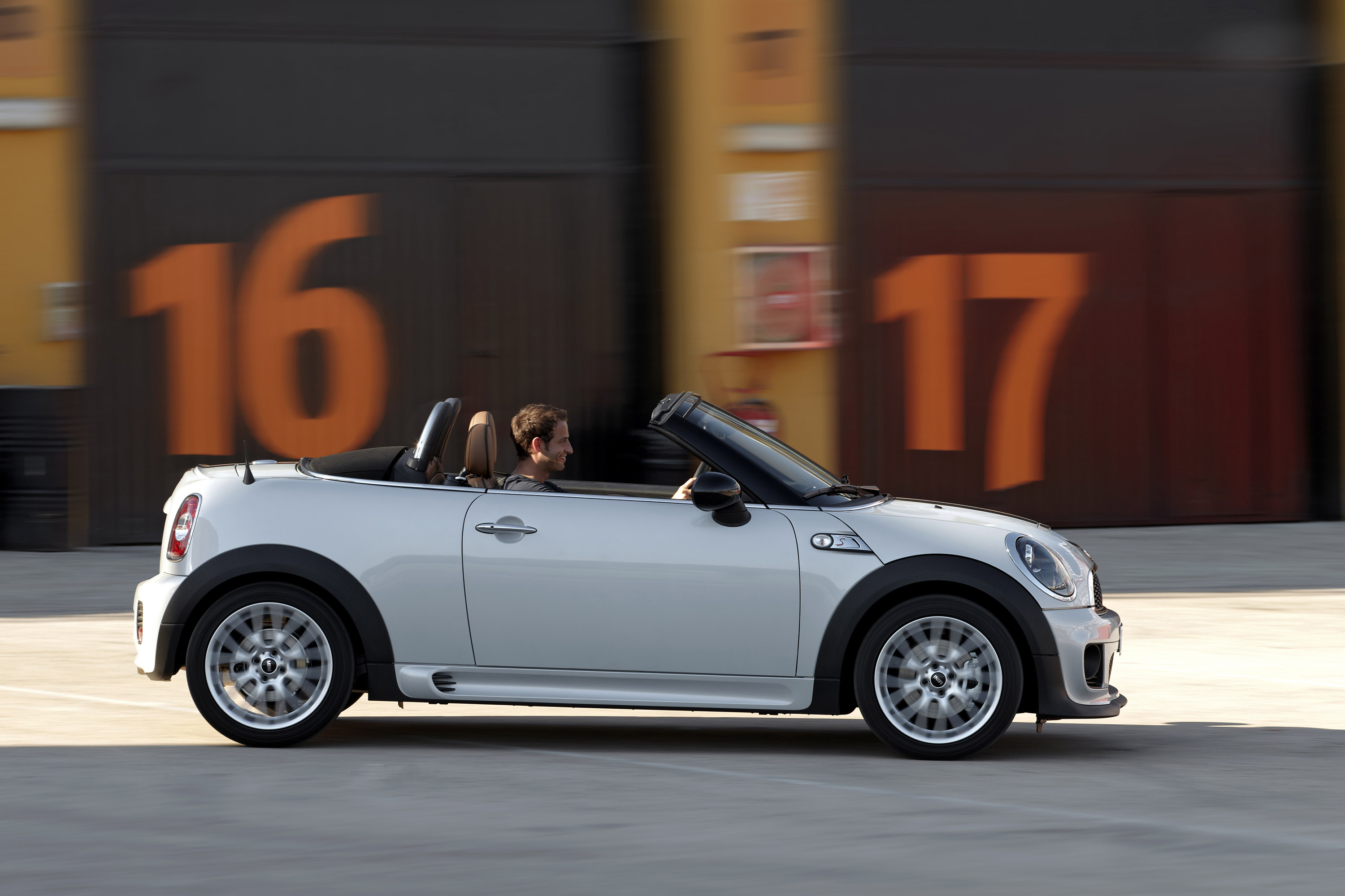 MINI Roadster photo #68