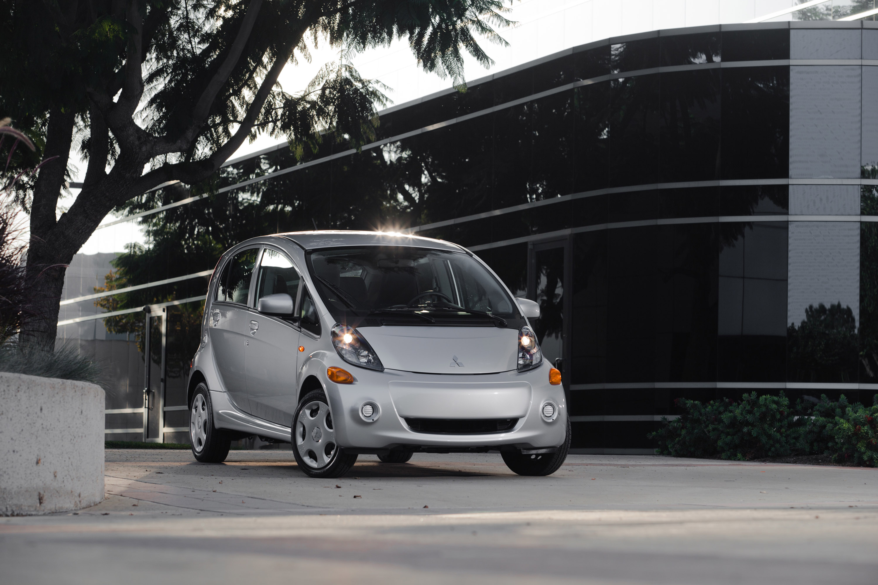 Mitsubishi i-MiEV photo #23