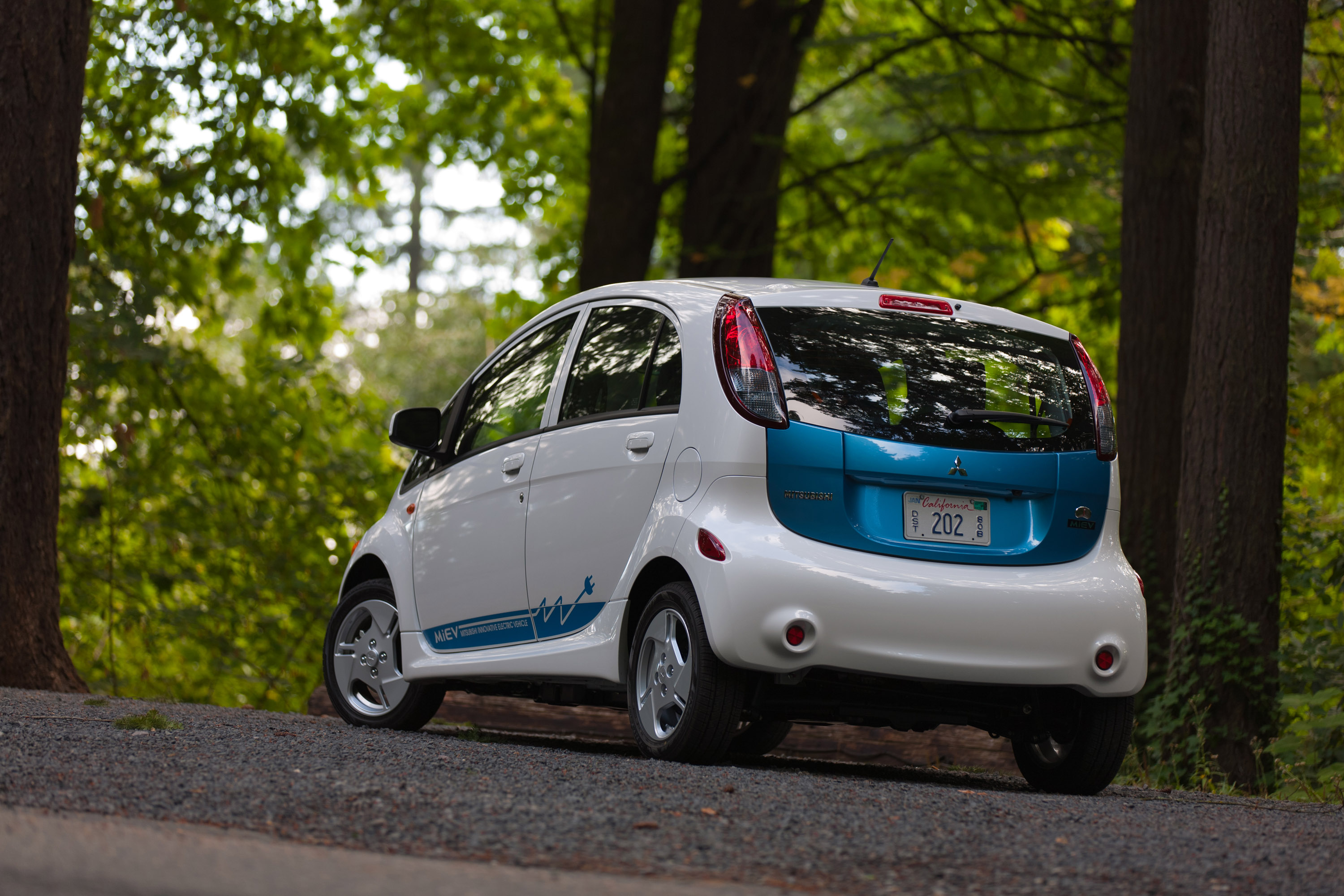 Mitsubishi i-MiEV photo #34