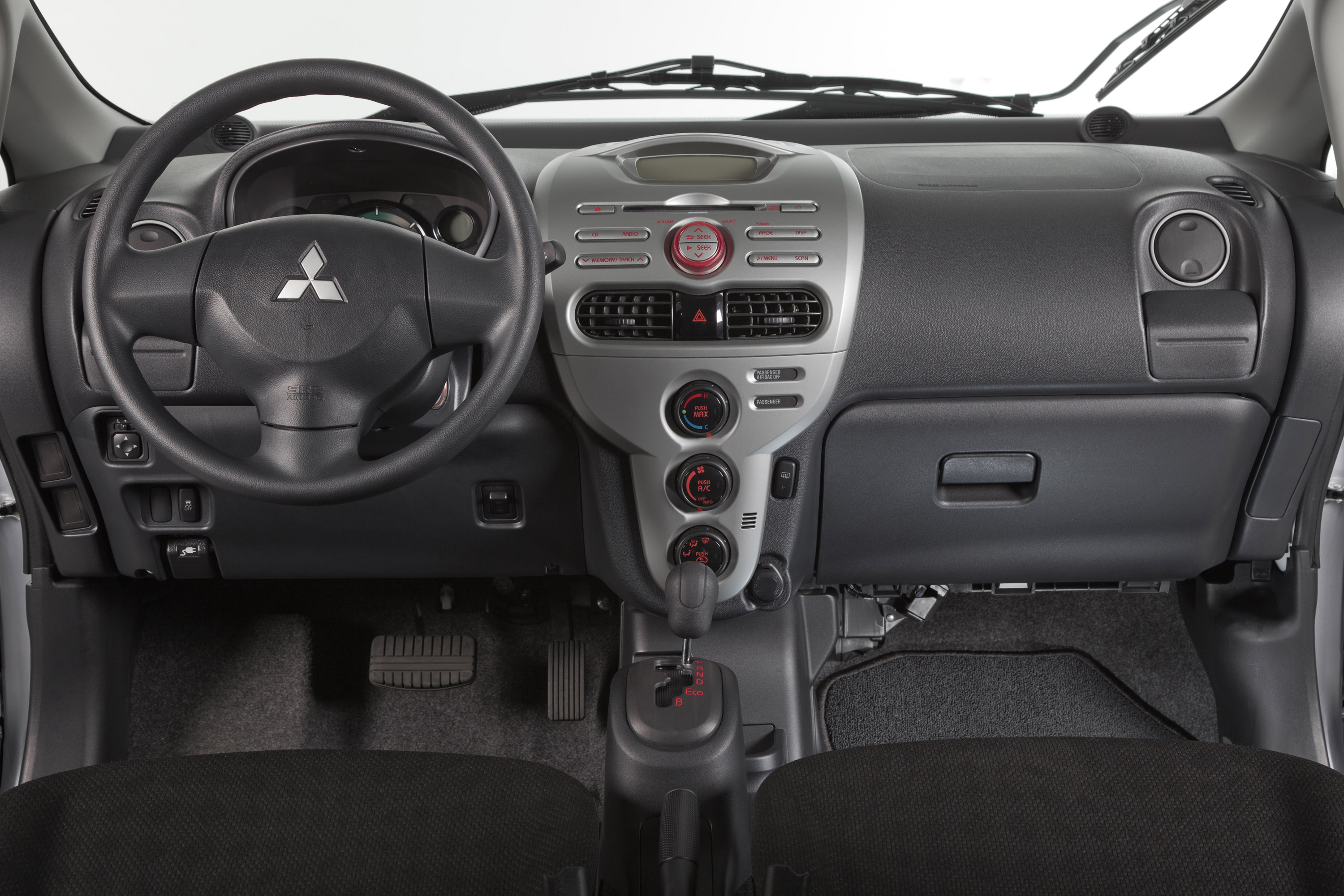 Mitsubishi i-MiEV photo #41