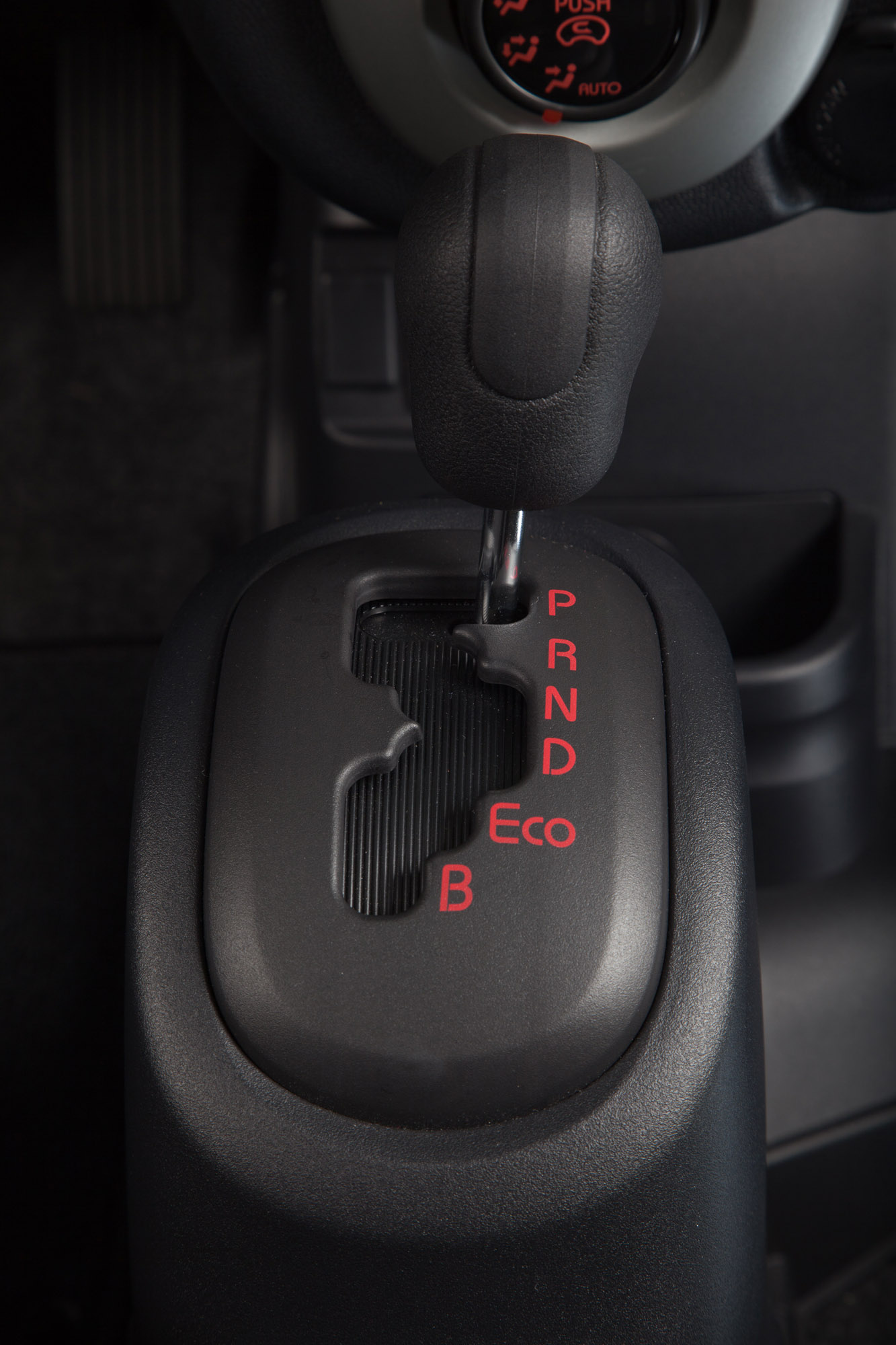 Mitsubishi i-MiEV photo #45