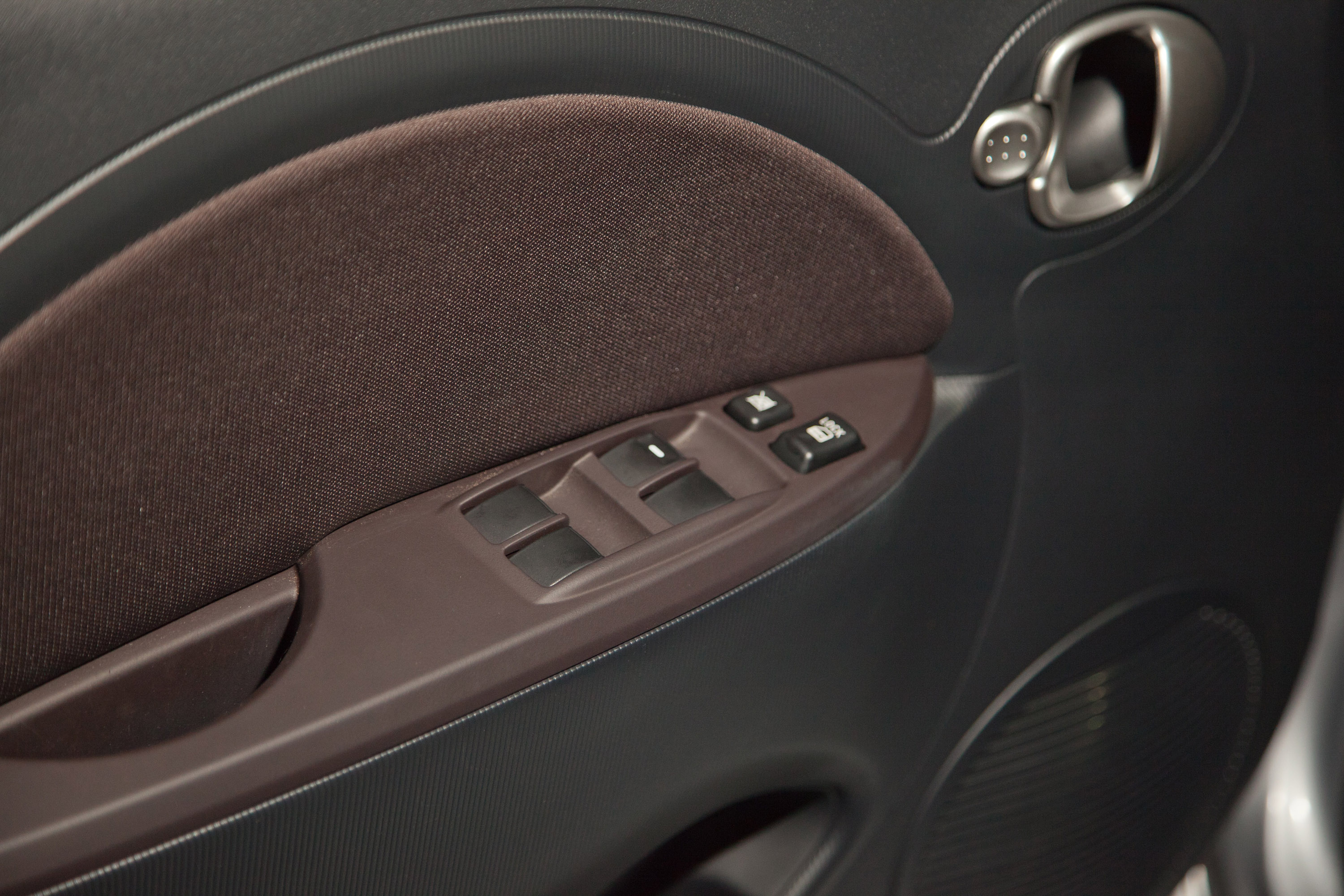 Mitsubishi i-MiEV photo #51