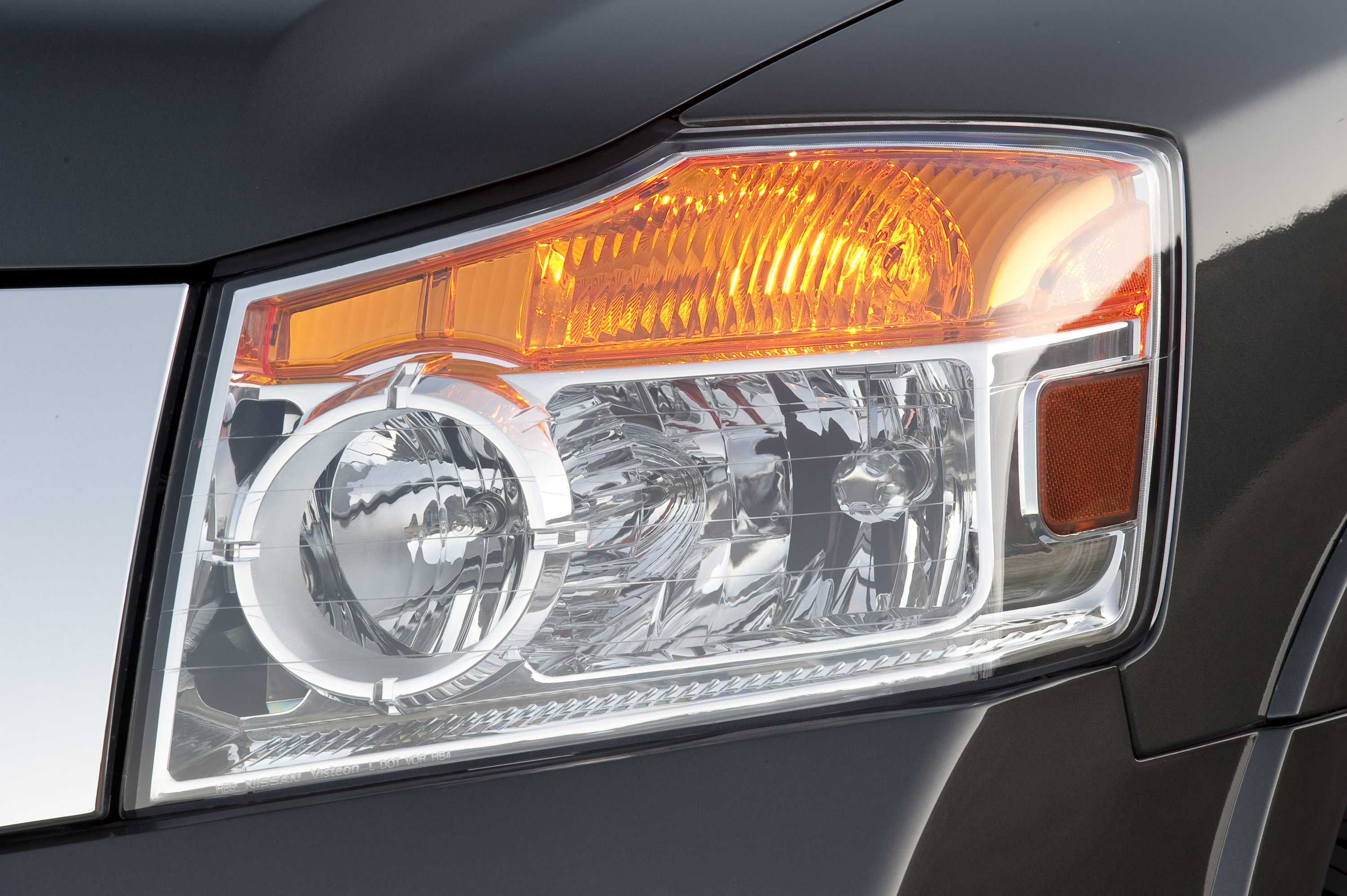 Nissan Armada photo #19