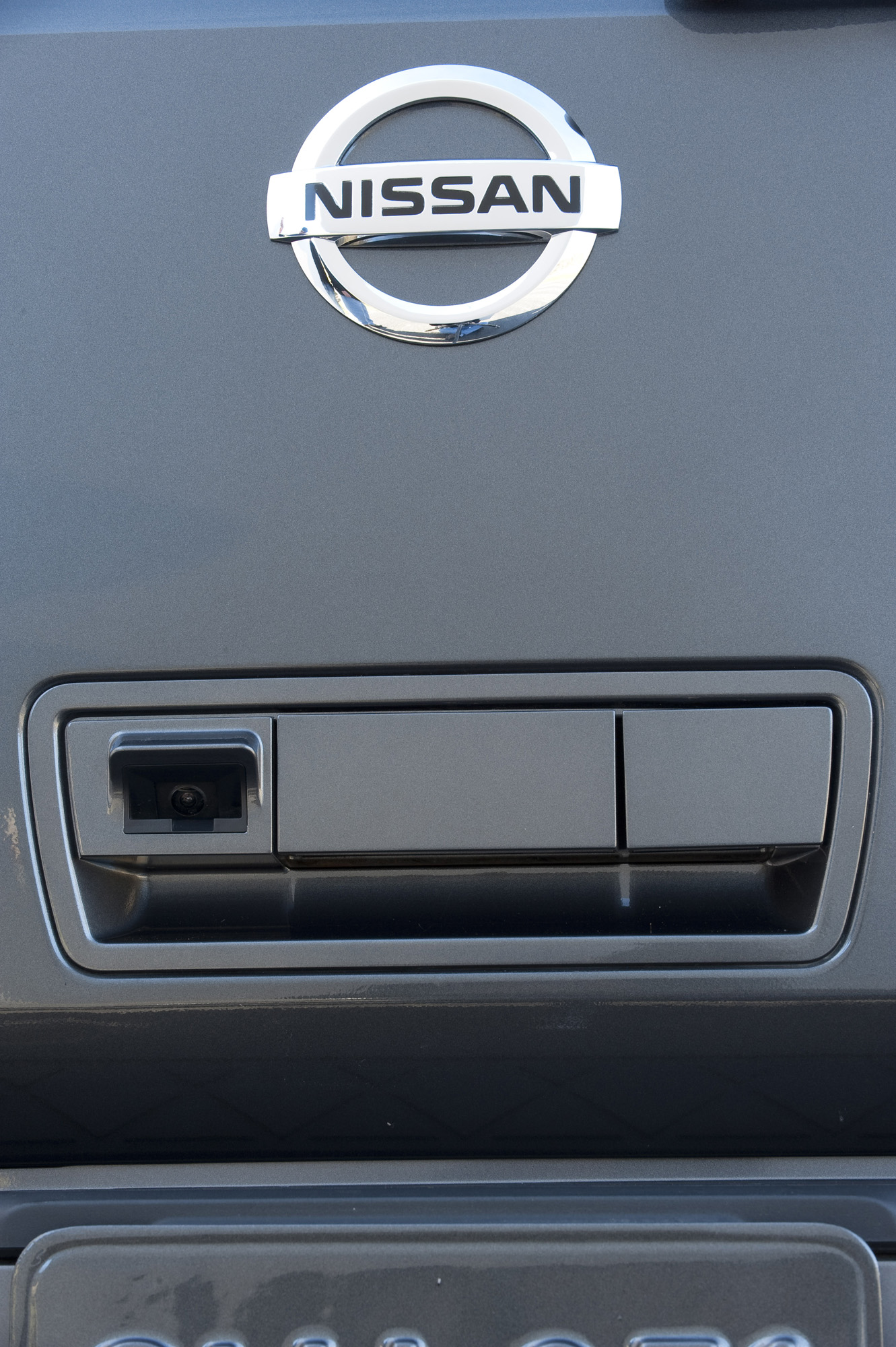 Nissan Armada photo #23