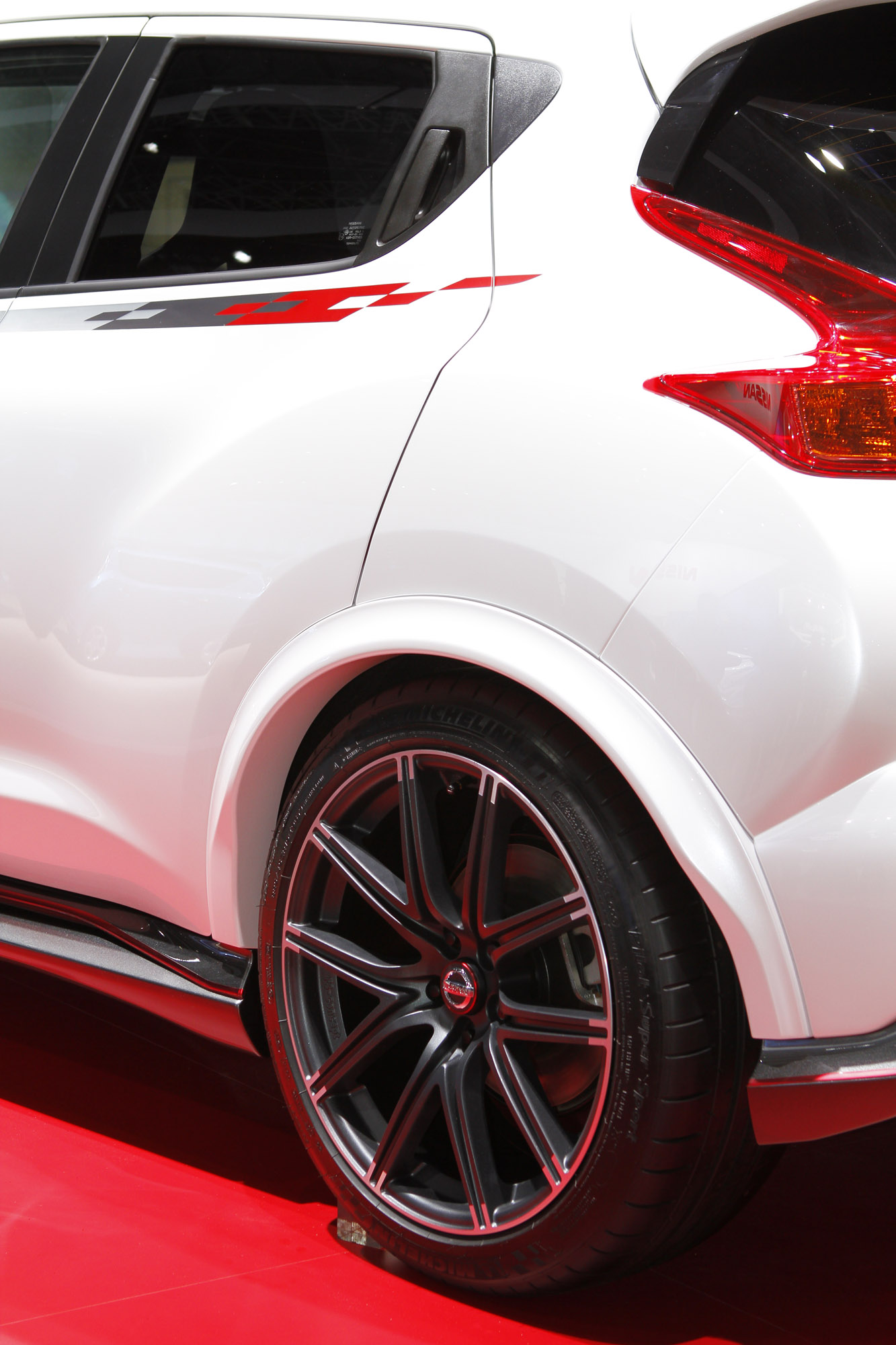 Nissan Juke Nismo Concept photo #25