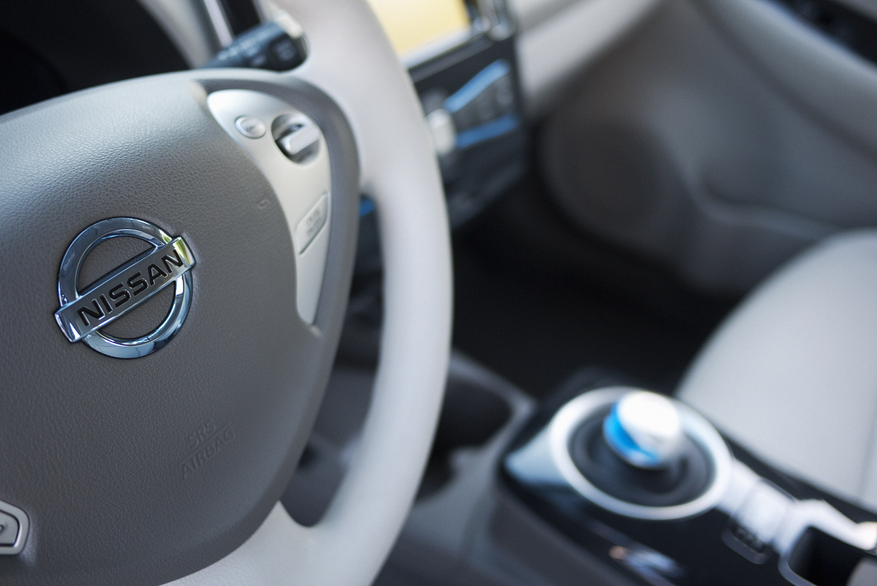 Nissan LEAF photo #26