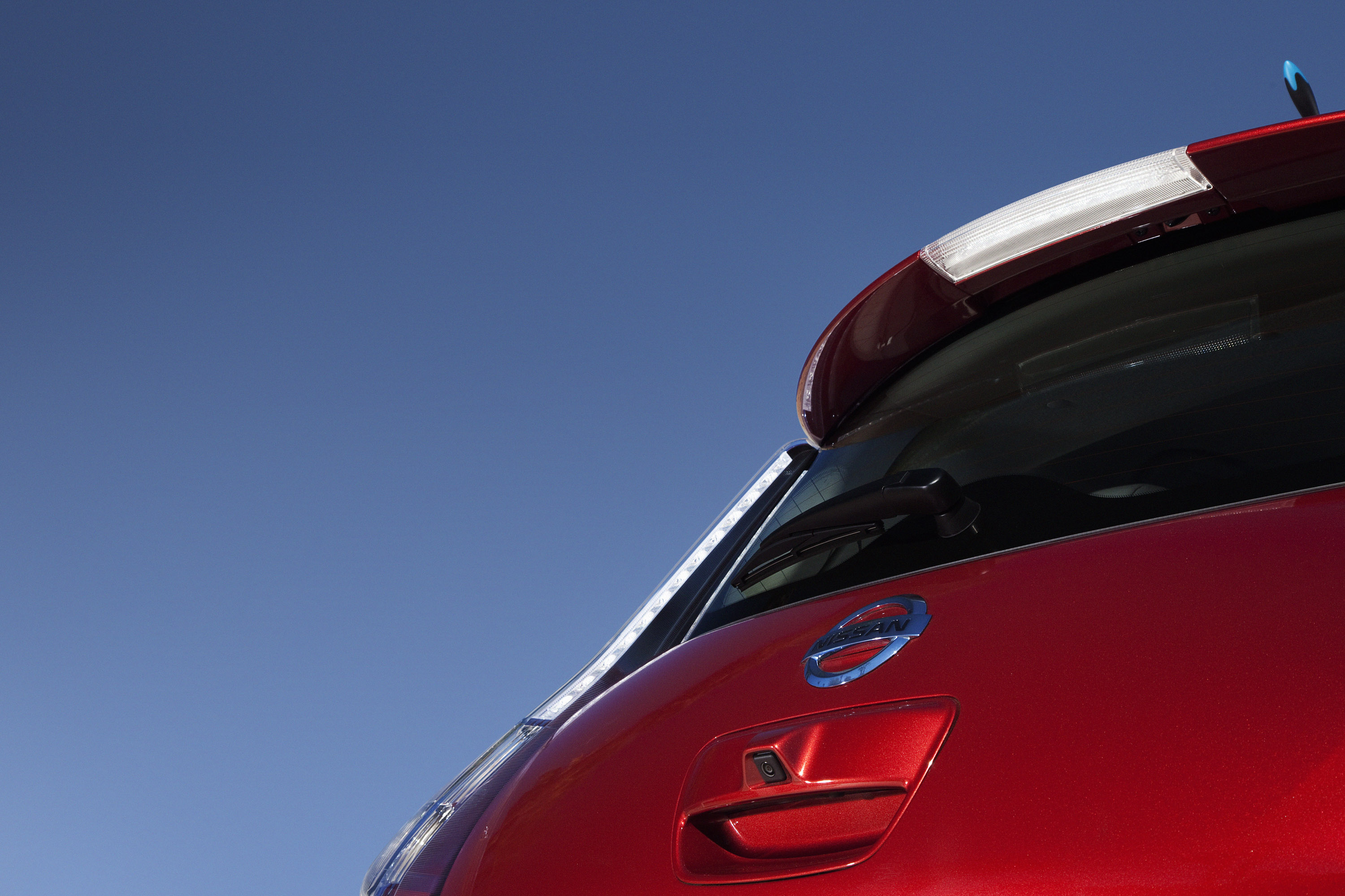 Nissan LEAF photo #32