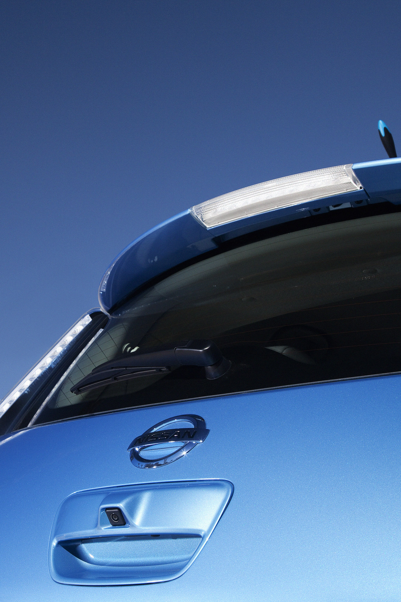 Nissan LEAF photo #33