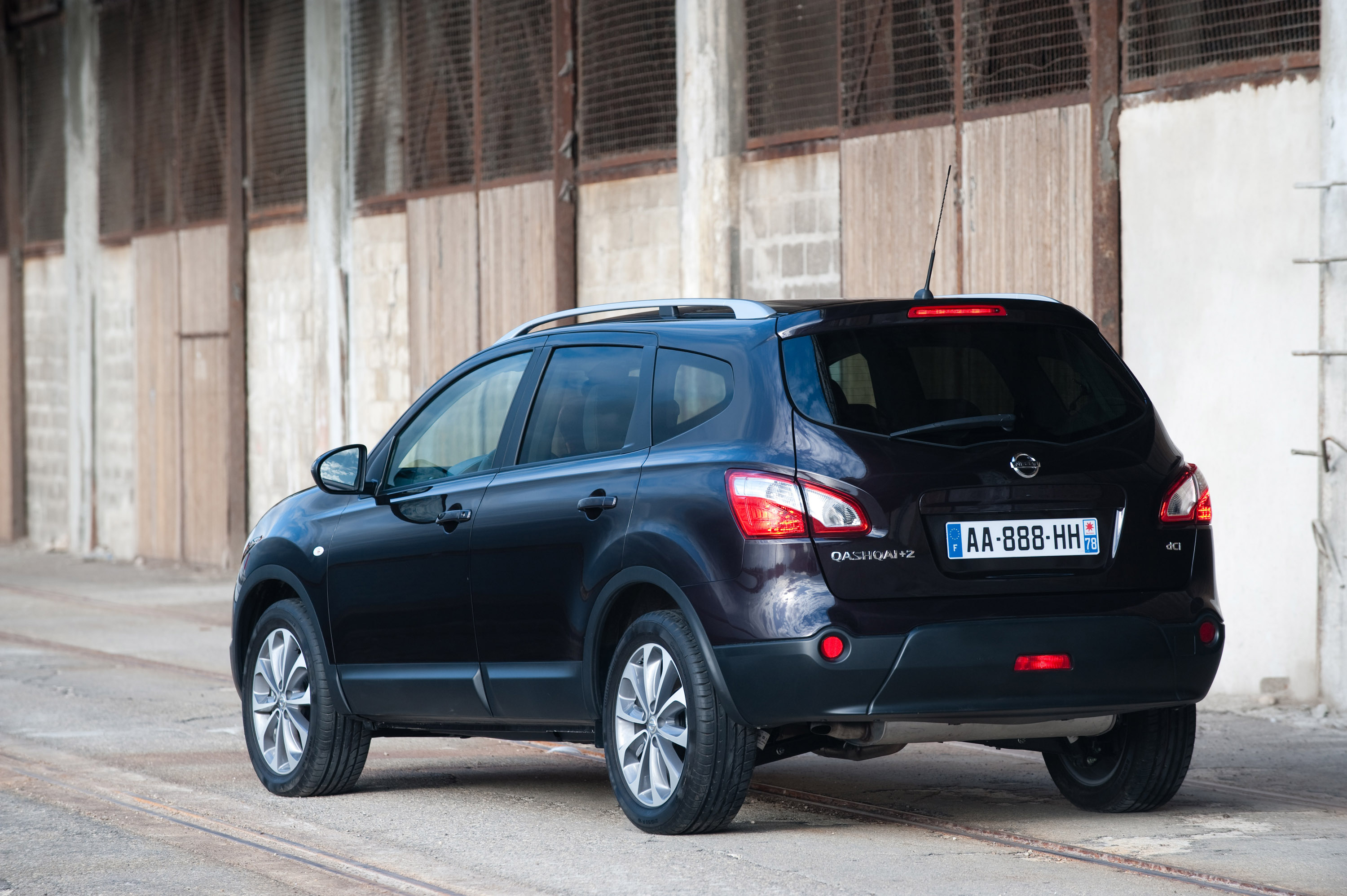 Nissan Qashqai+2 photo #10