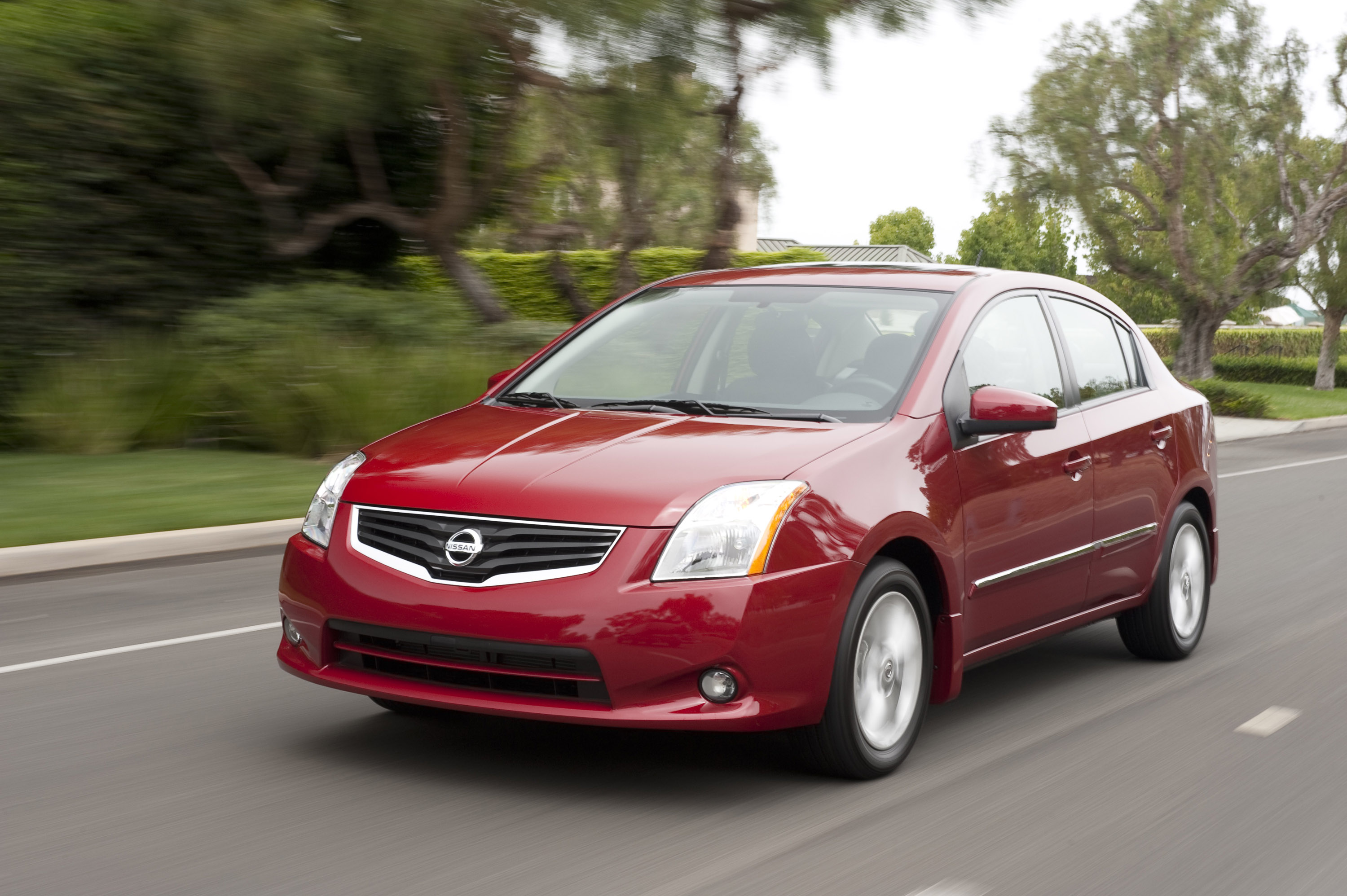 Nissan Sentra photo #1