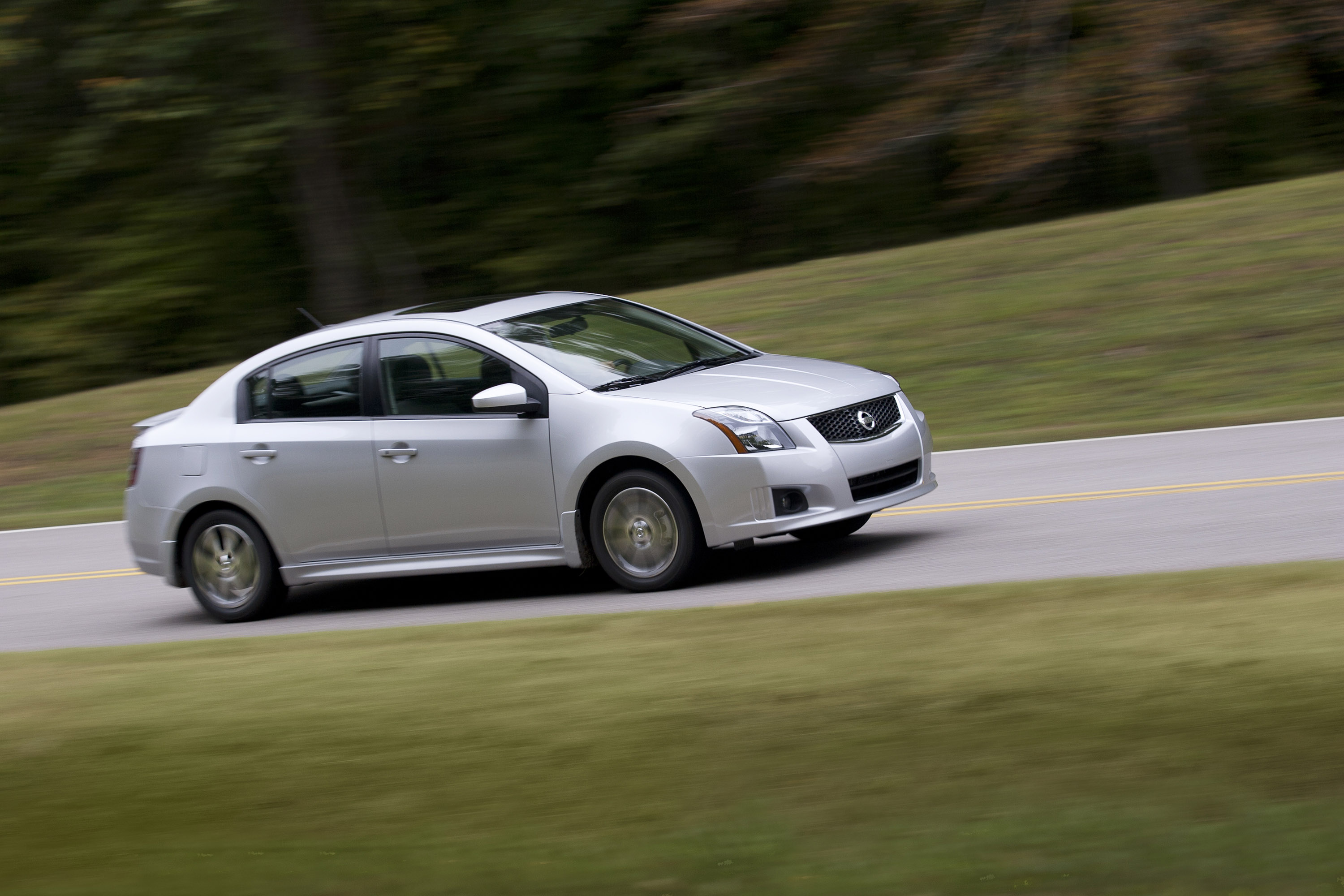 Nissan Sentra 2012 Blue Book Value - t5gst34