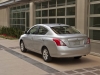 Nissan Versa SV 2012