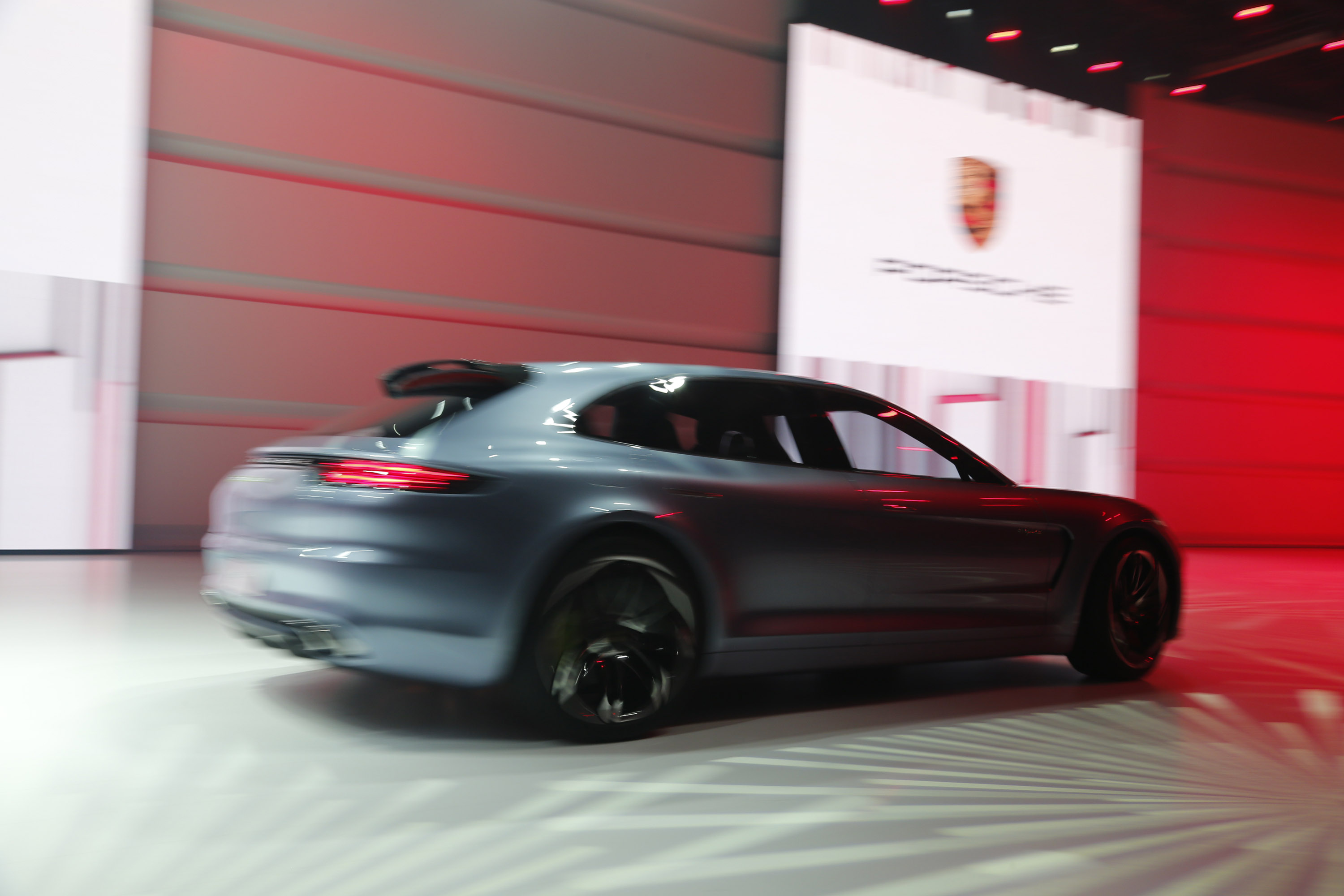 Porsche Panamera Sport Turismo Concept photo #44