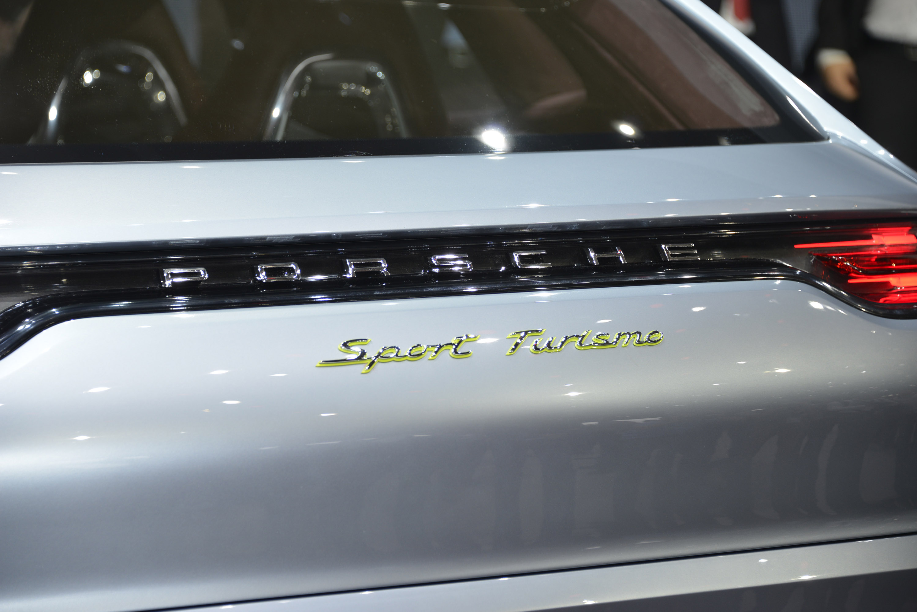 Porsche Panamera Sport Turismo Concept photo #45