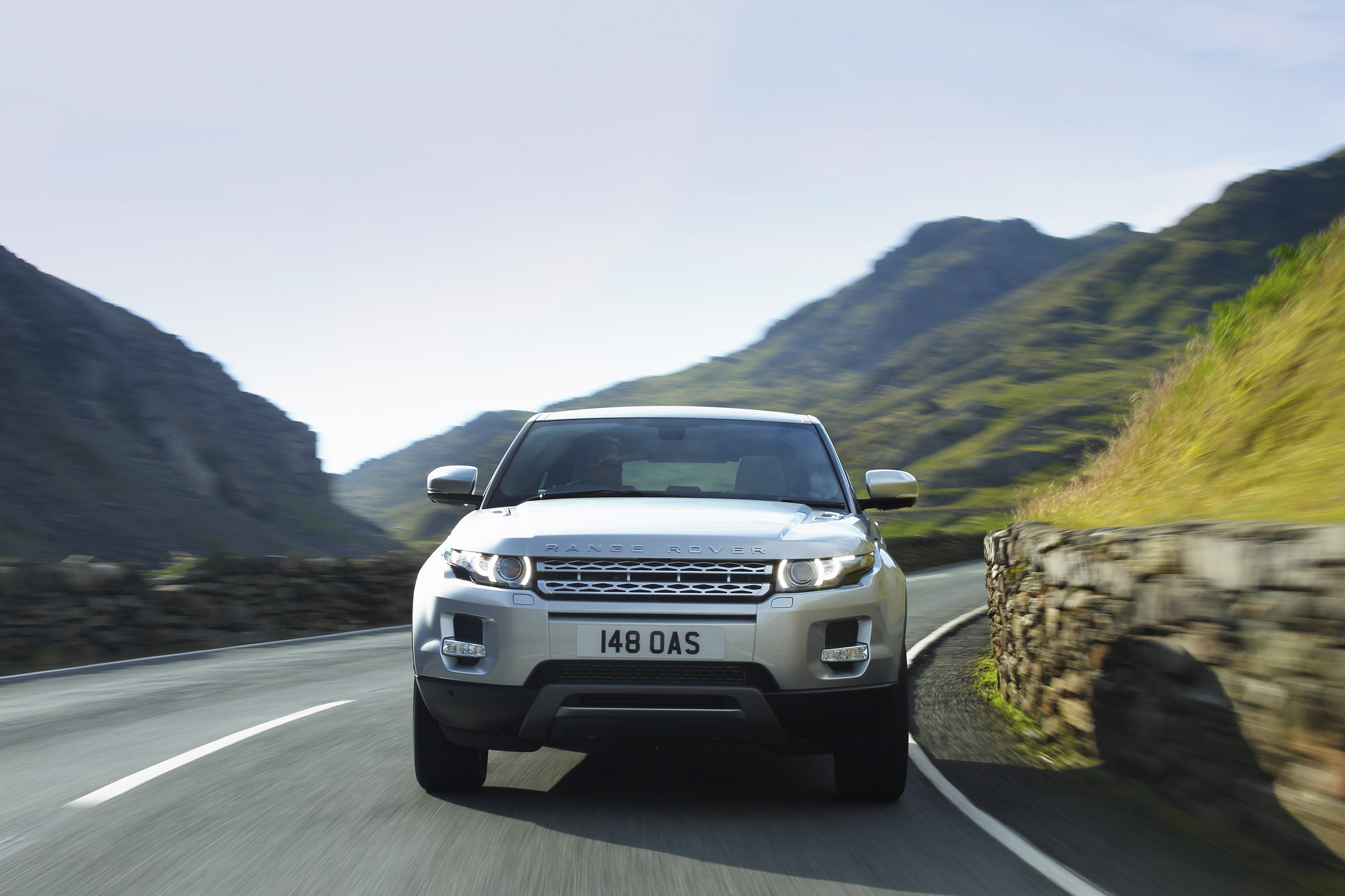 Range Rover Evoque 5-door photo #21