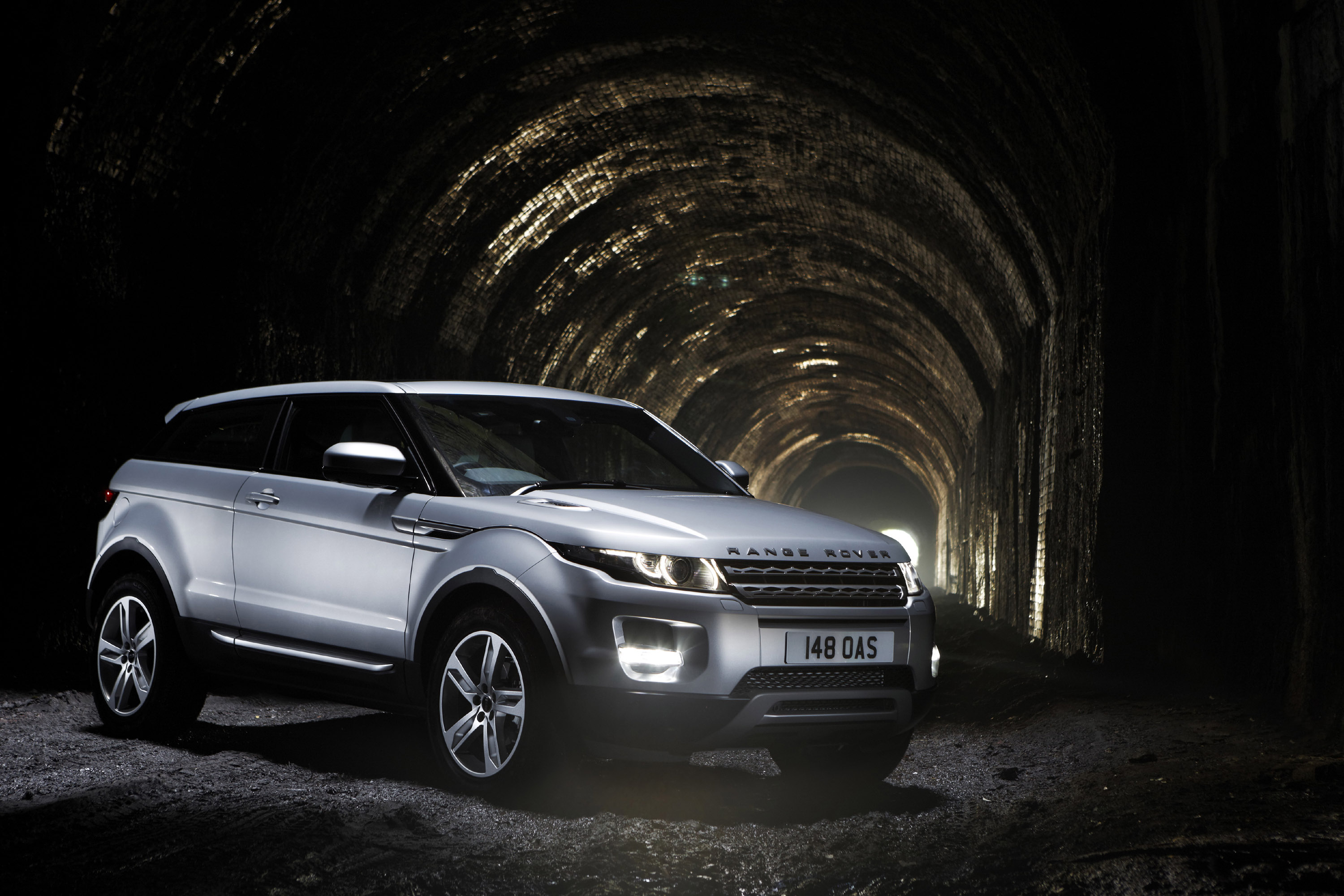 Range Rover Evoque 5-door photo #28