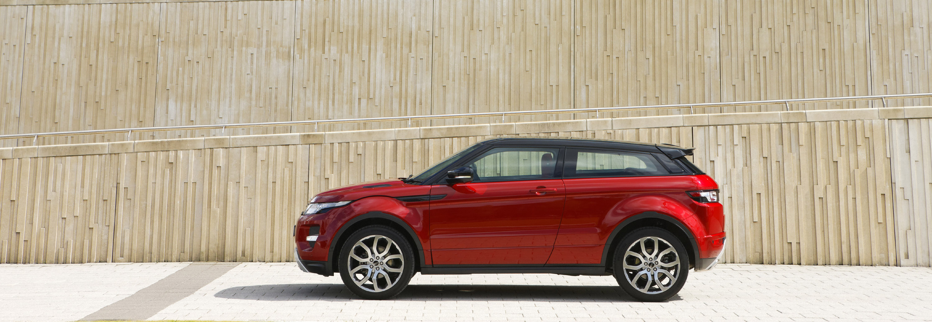 Range Rover Evoque 5-door photo #36