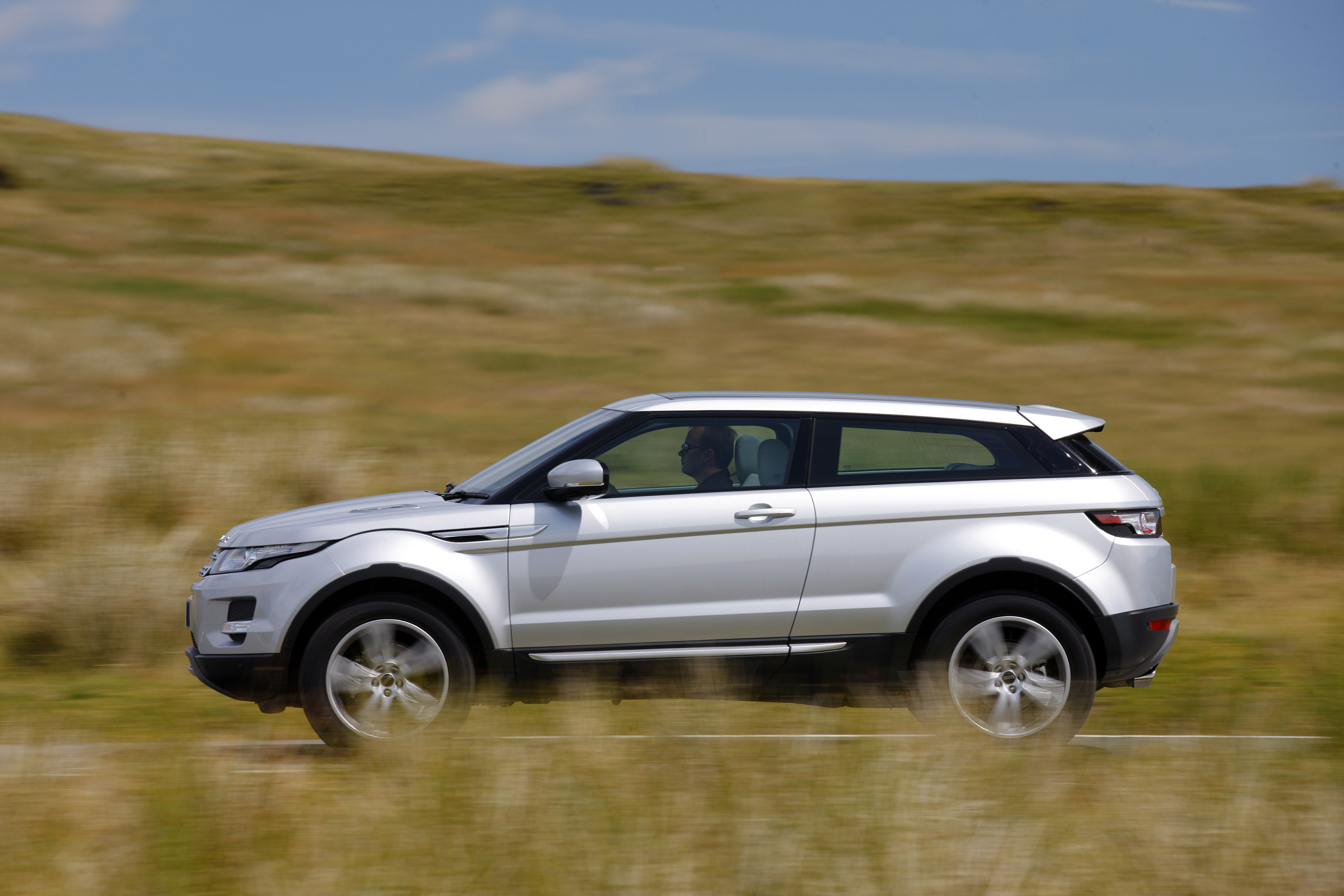 Range Rover Evoque 5-door photo #37