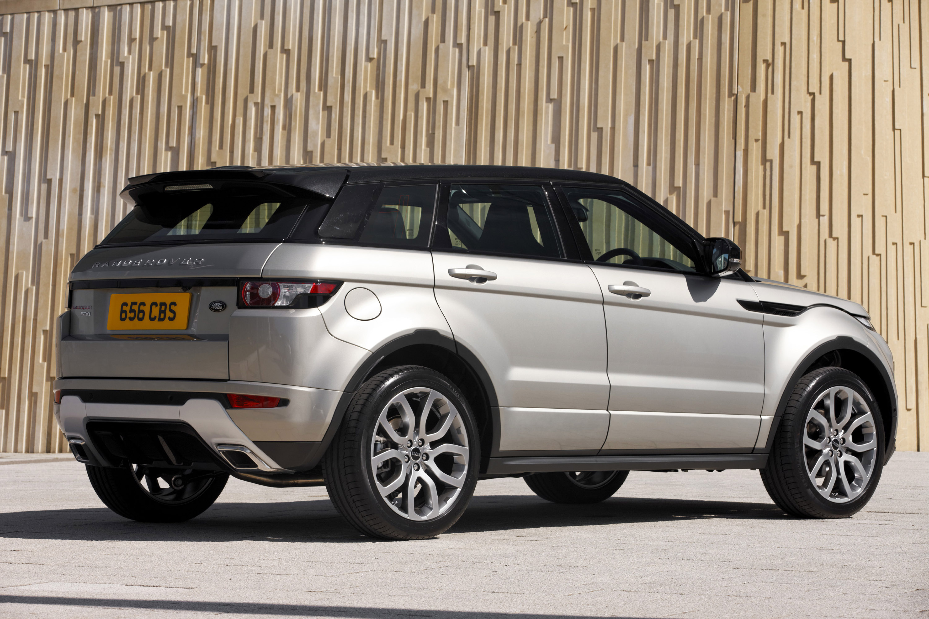 Range Rover Evoque 5-door photo #40