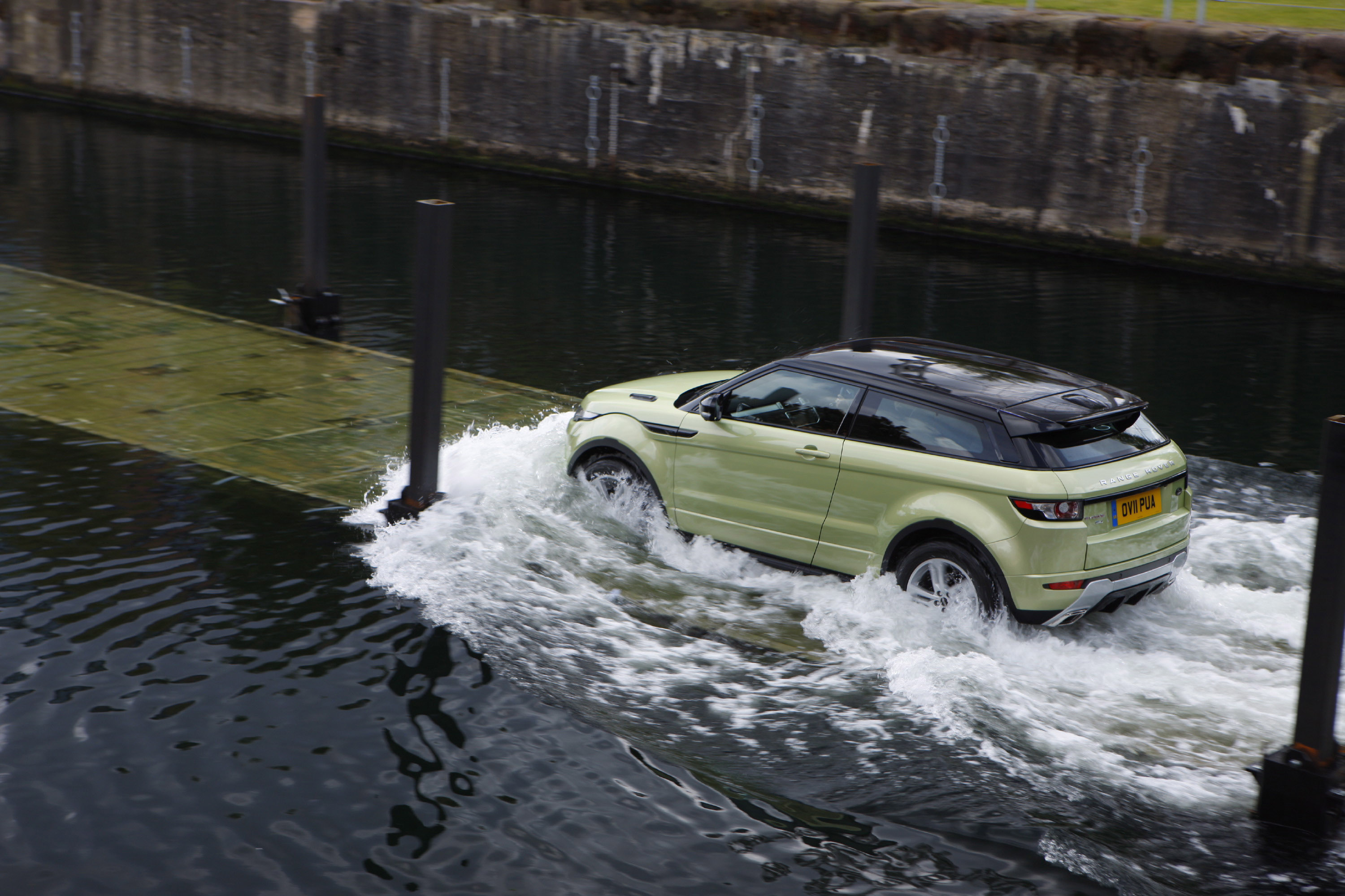 Range Rover Evoque 5-door photo #51