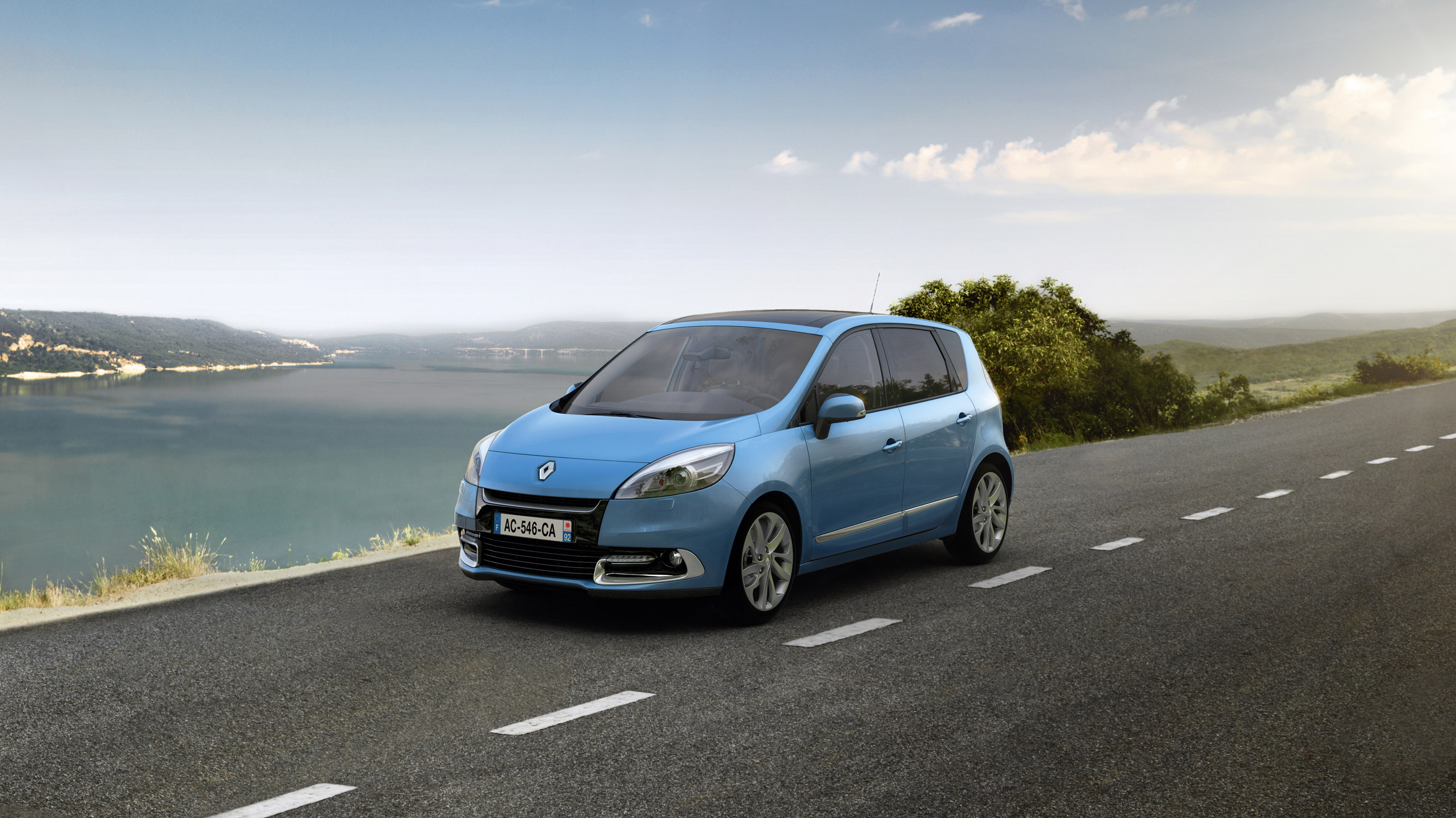 Renault Scenic photo #3