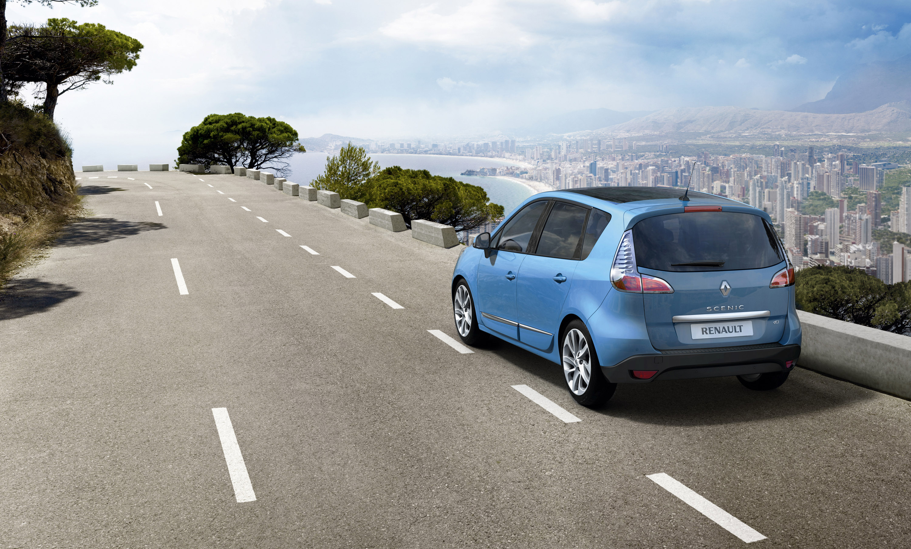 Renault Scenic photo #16