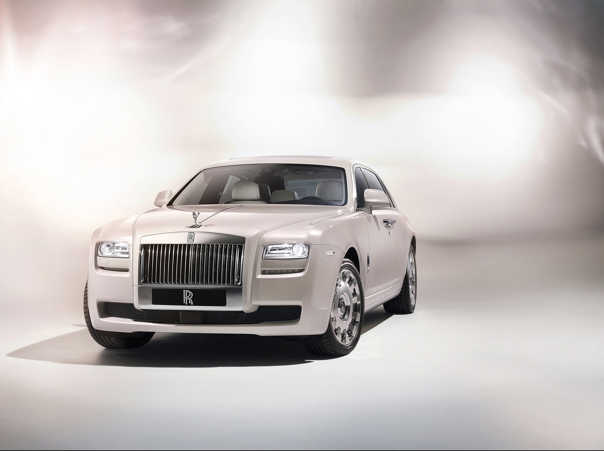 Rolls-Royce Ghost Six Senses Concept photo #1