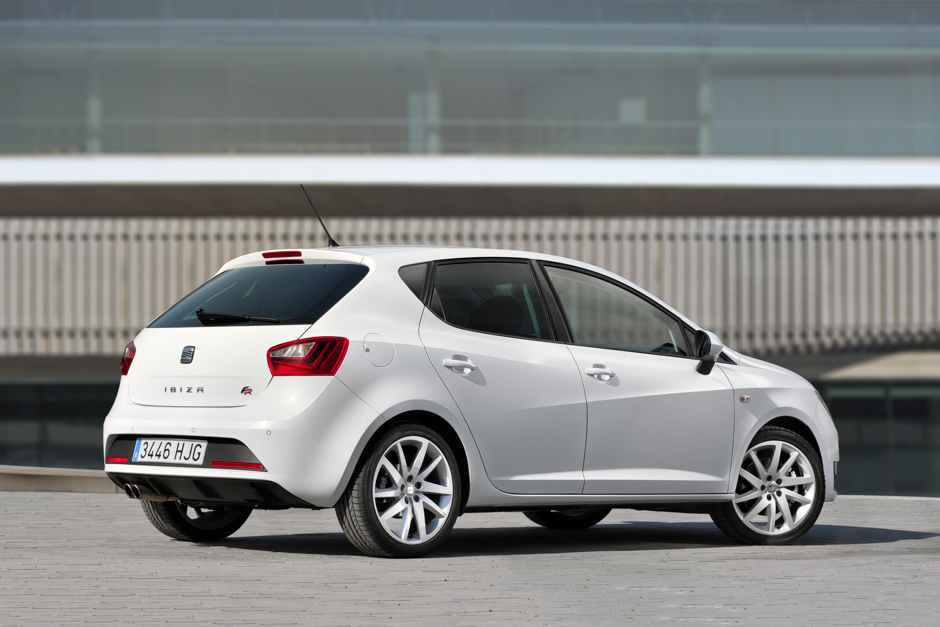 SEAT Ibiza photo #16