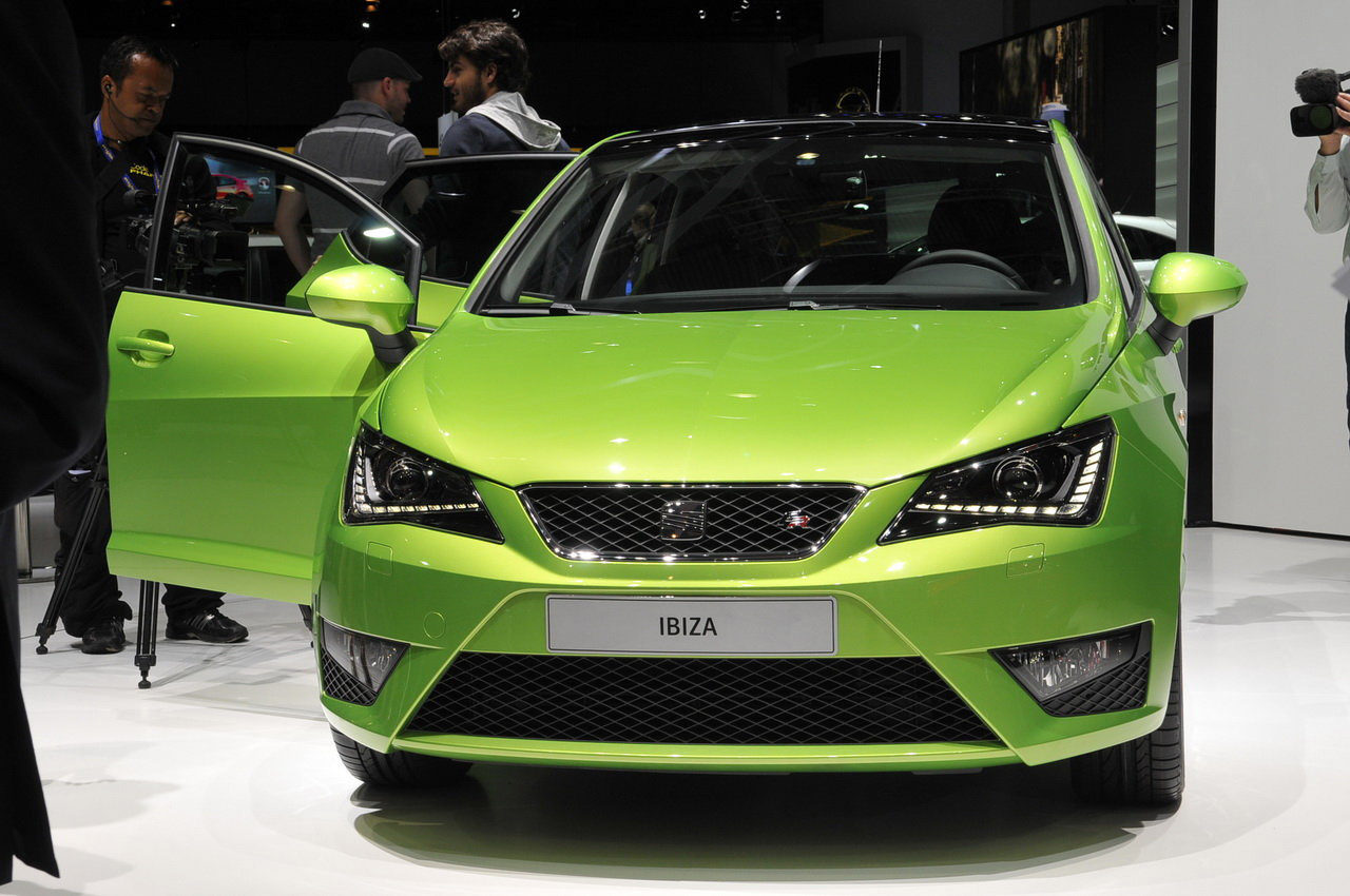 SEAT Ibiza photo #33
