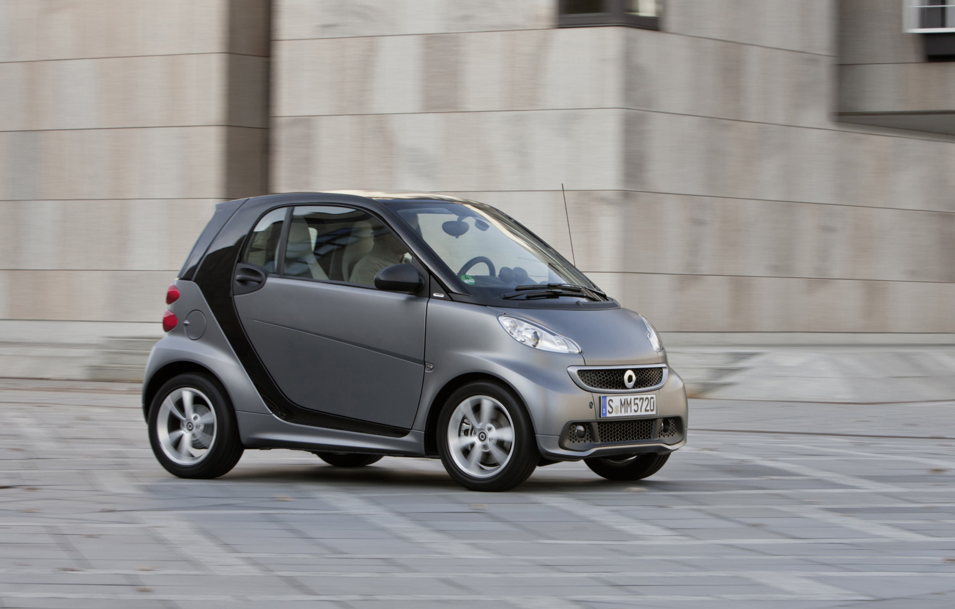 Smart ForTwo photo #1