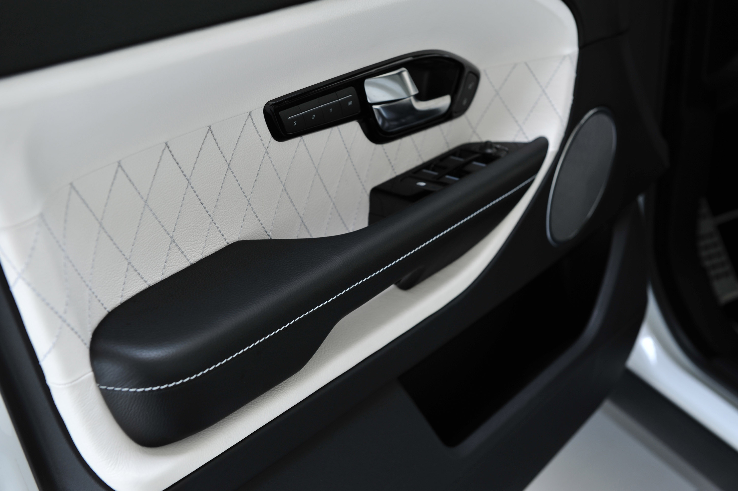 Startech Range Rover Evoque photo #45