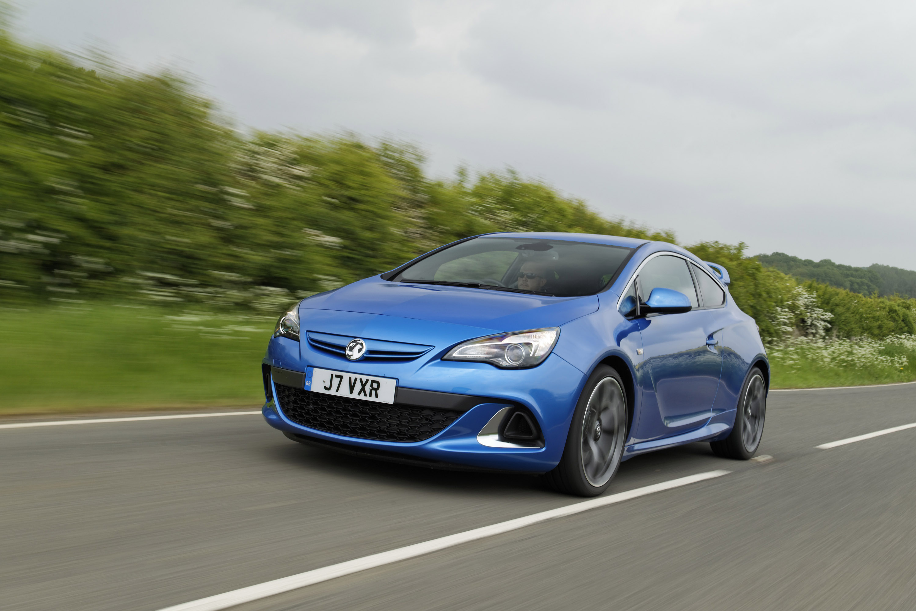 Vauxhall Astra OPC-VXR photo #31