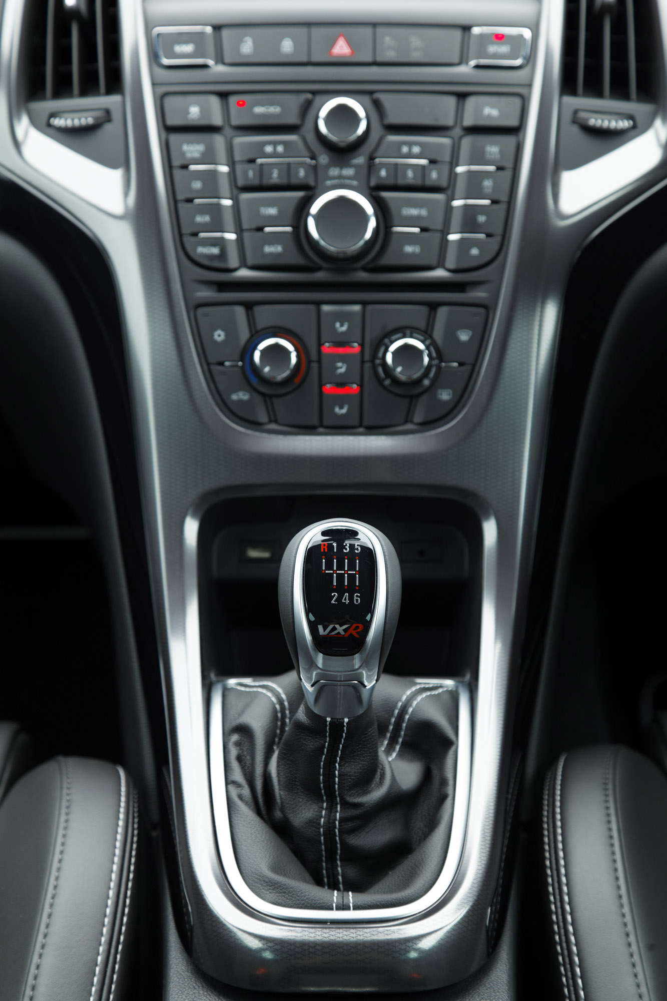 Vauxhall Astra OPC-VXR photo #57